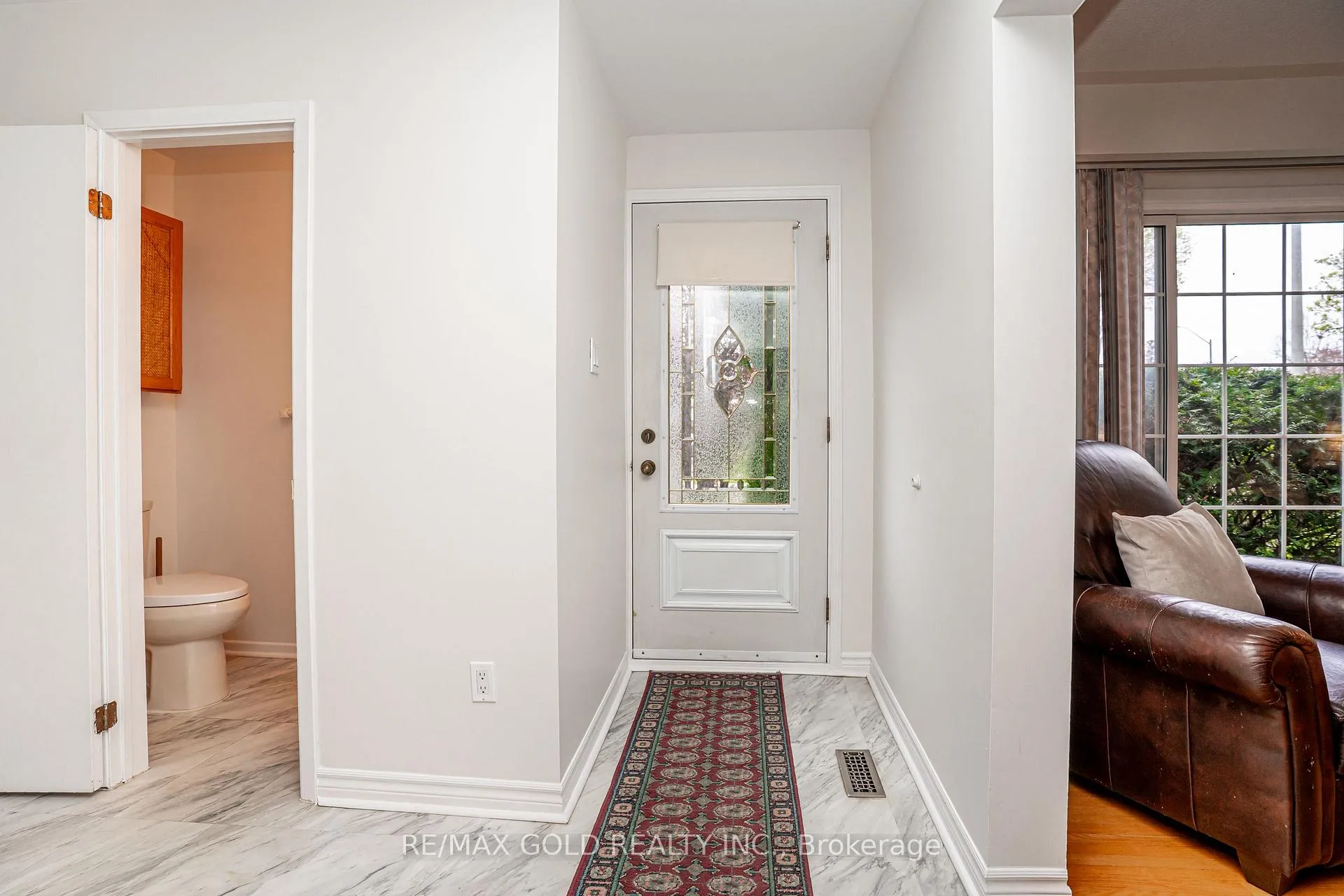 Photo 6 of 64 Dalraith Crescent, Brampton, Southgate — HOMEH