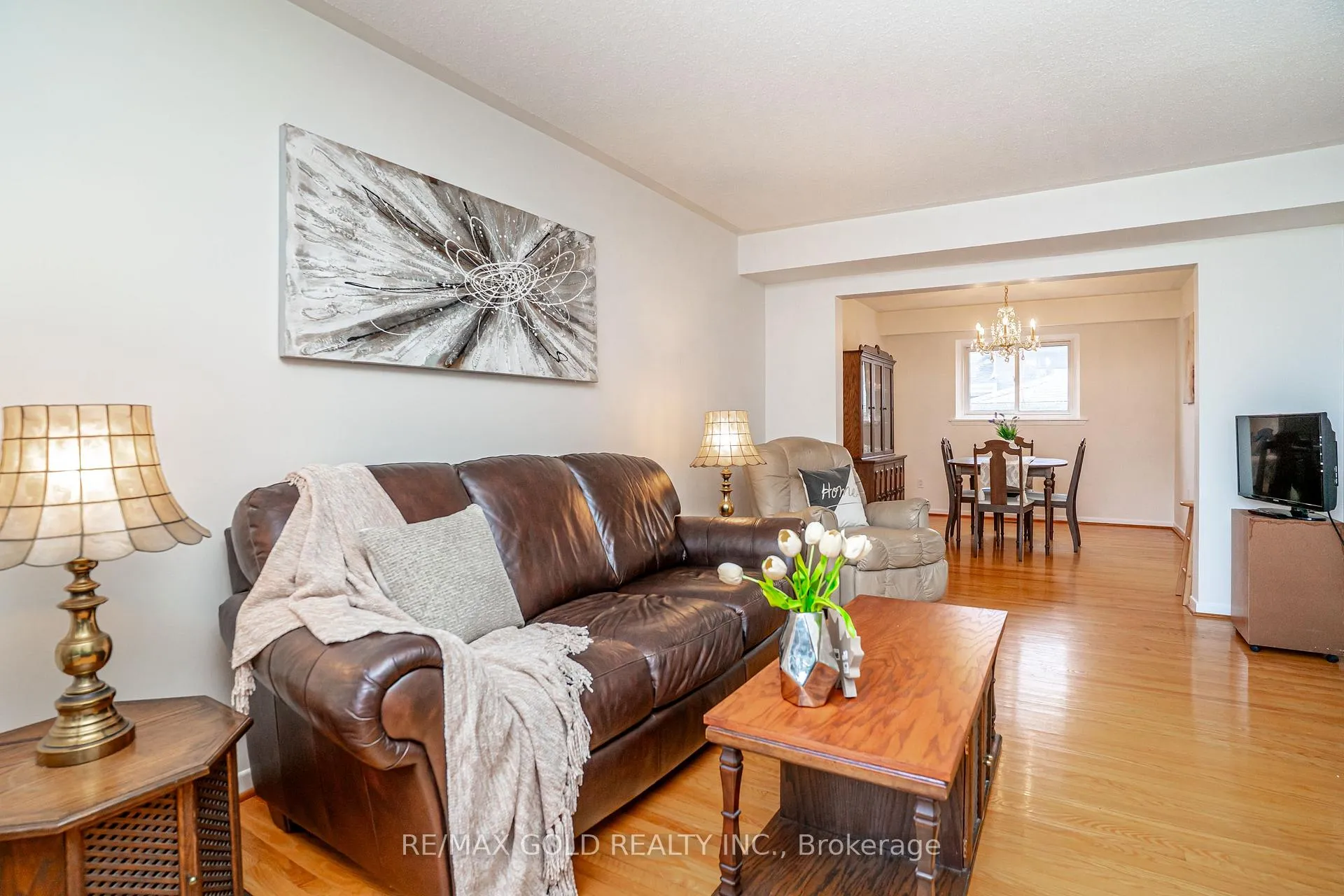 Photo 10 of 64 Dalraith Crescent, Brampton, Southgate — HOMEH
