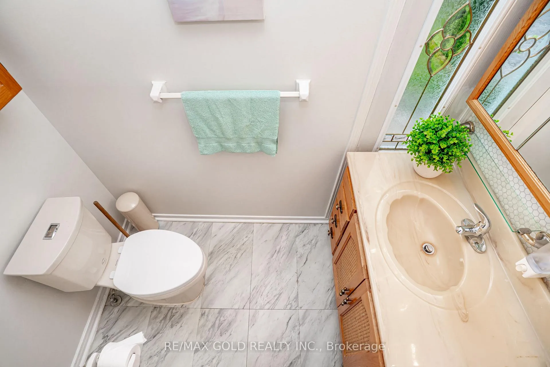 Photo 18 of 64 Dalraith Crescent, Brampton, Southgate — HOMEH