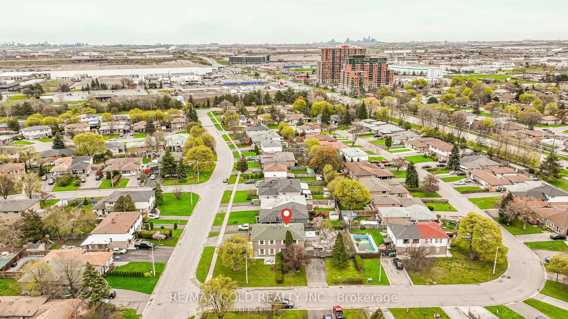 Photo 44 of 64 Dalraith Crescent, Brampton, Southgate — HOMEH