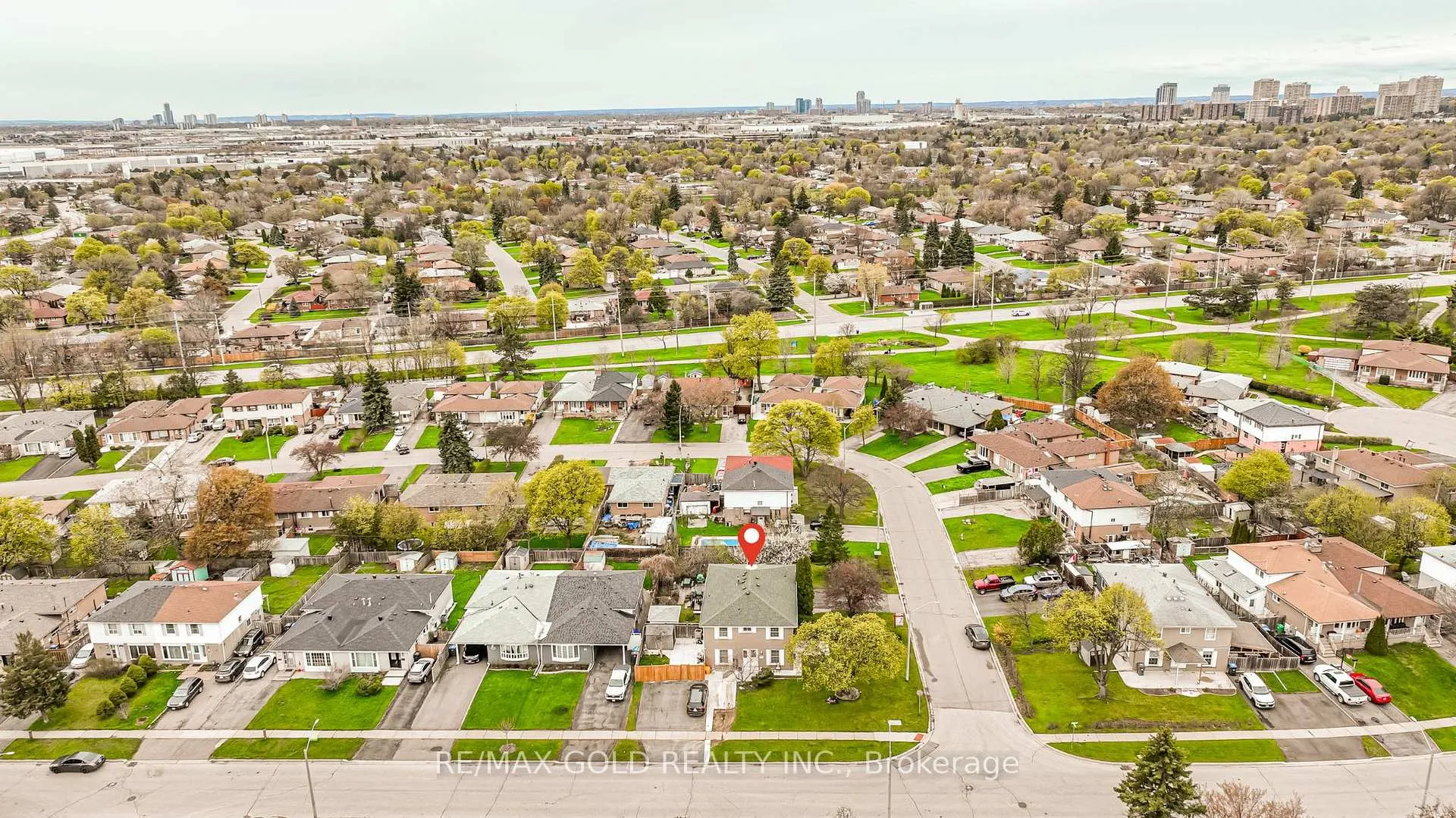 Photo 45 of 64 Dalraith Crescent, Brampton, Southgate — HOMEH