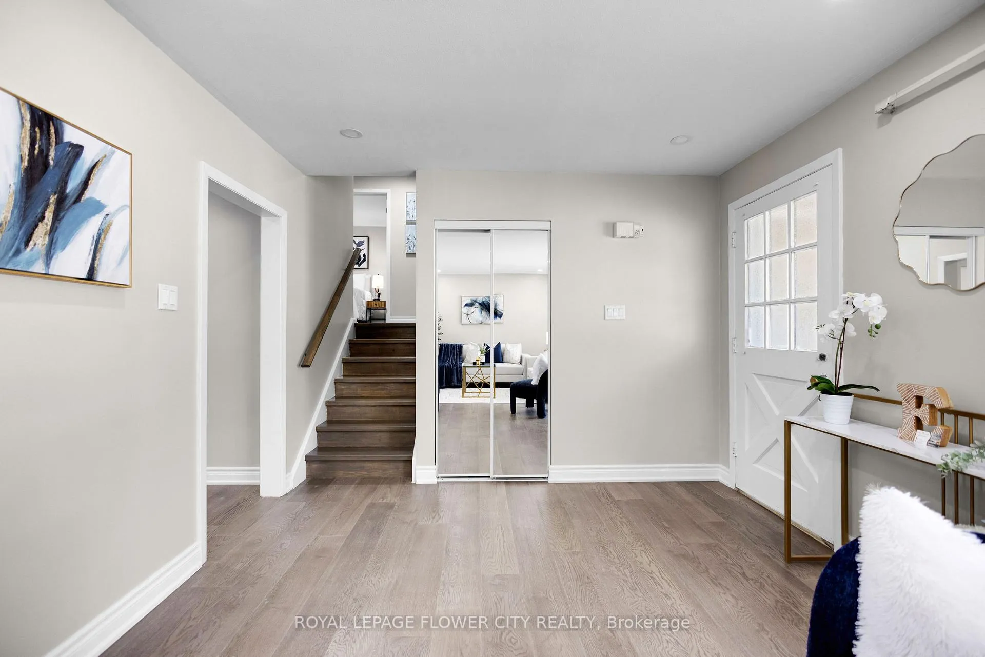 Photo 6 of 470 Franklin Street N, Kitchener — HOMEH