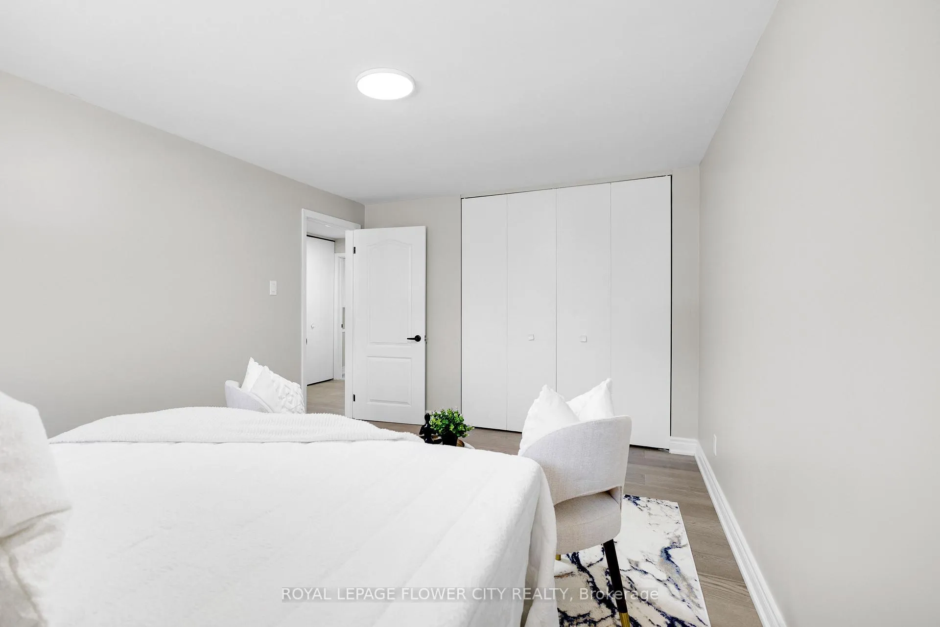 Photo 25 of 470 Franklin Street N, Kitchener — HOMEH