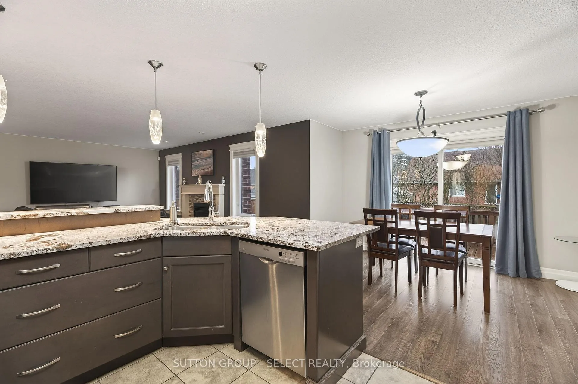 Photo 18 of 173 Tarry Parkway, Aylmer — HOMEH