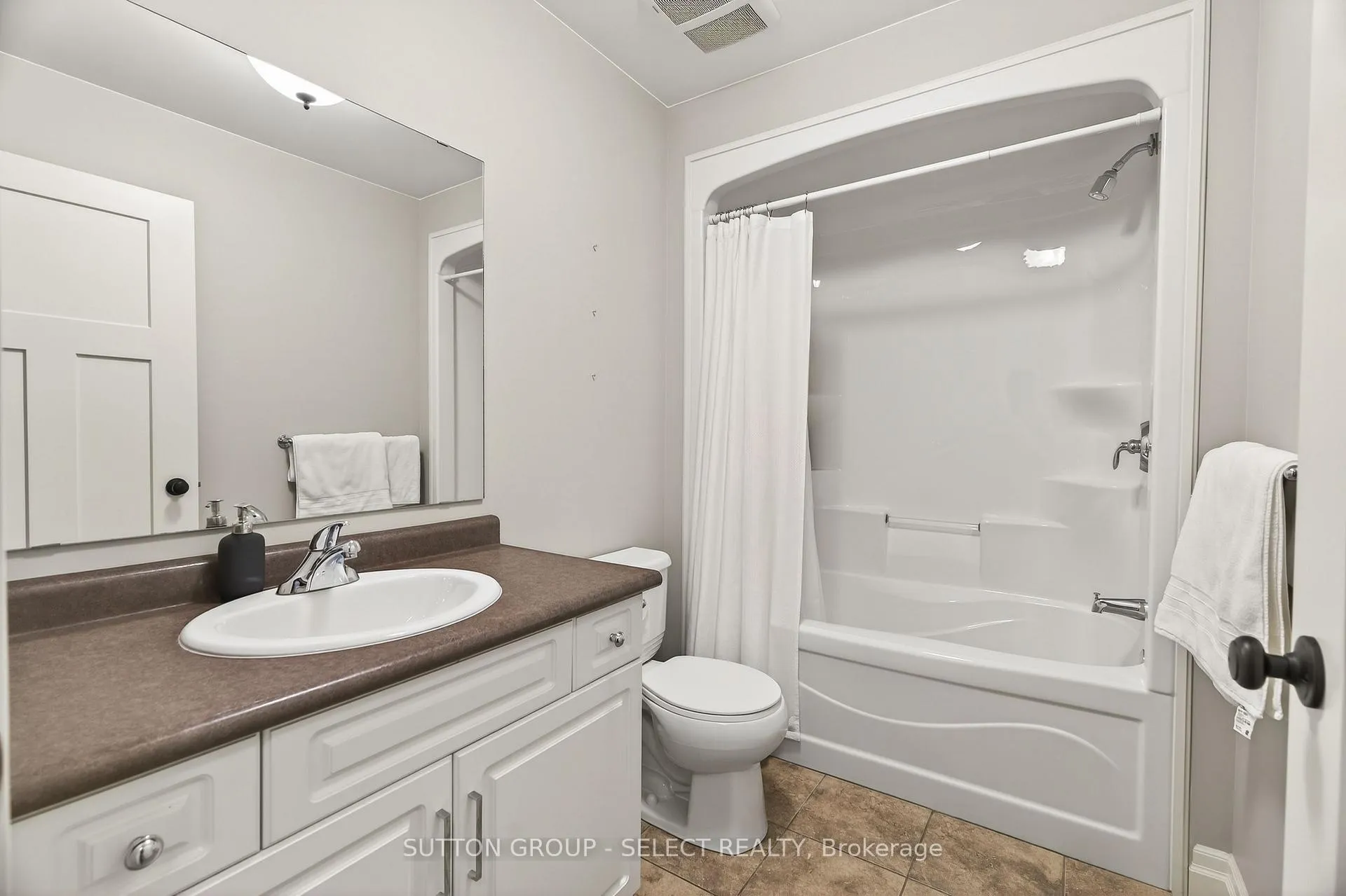 Photo 29 of 173 Tarry Parkway, Aylmer — HOMEH