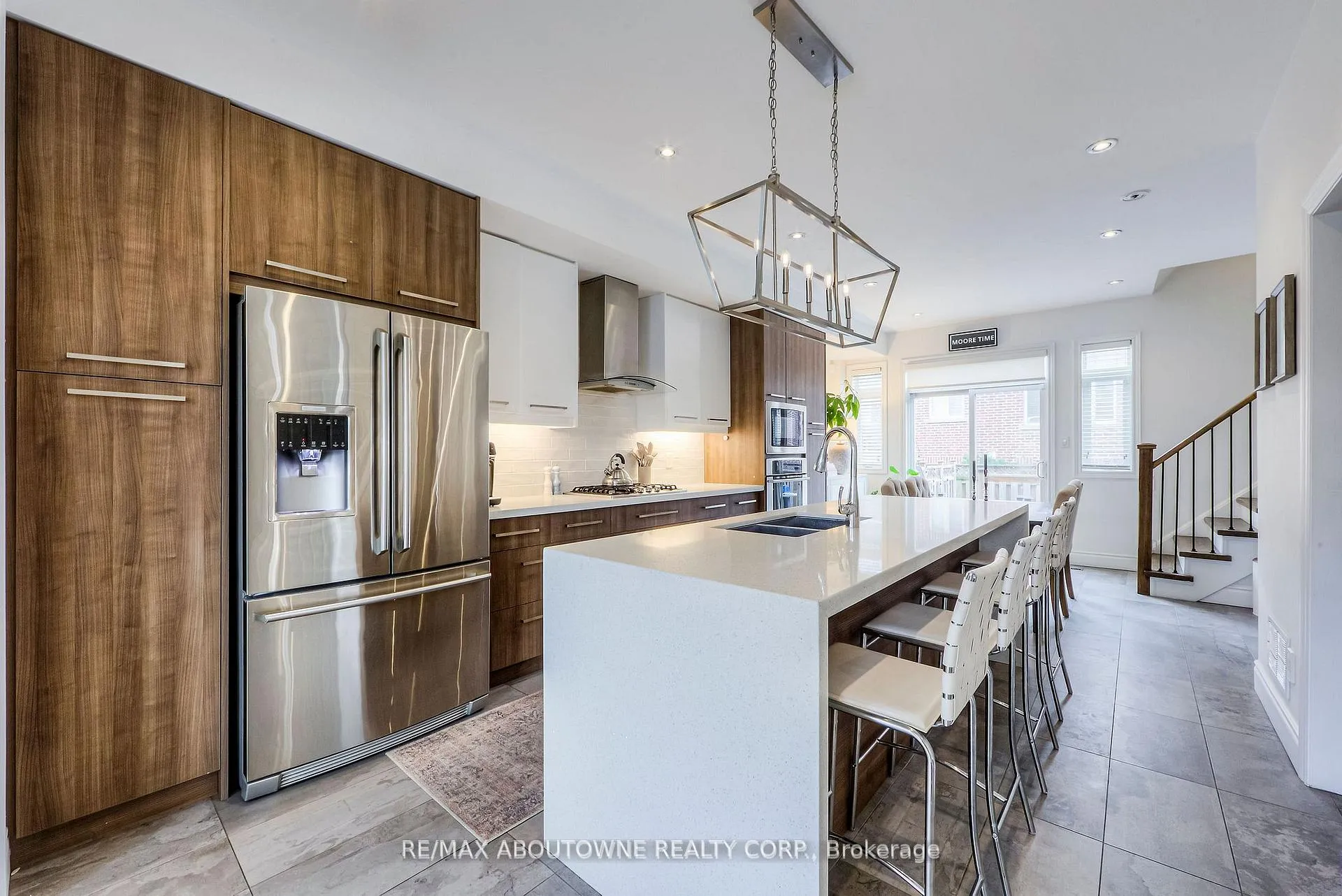 Photo 11 of 321 Dalesford Road, Etobicoke, Stonegate-Queensway — HOMEH