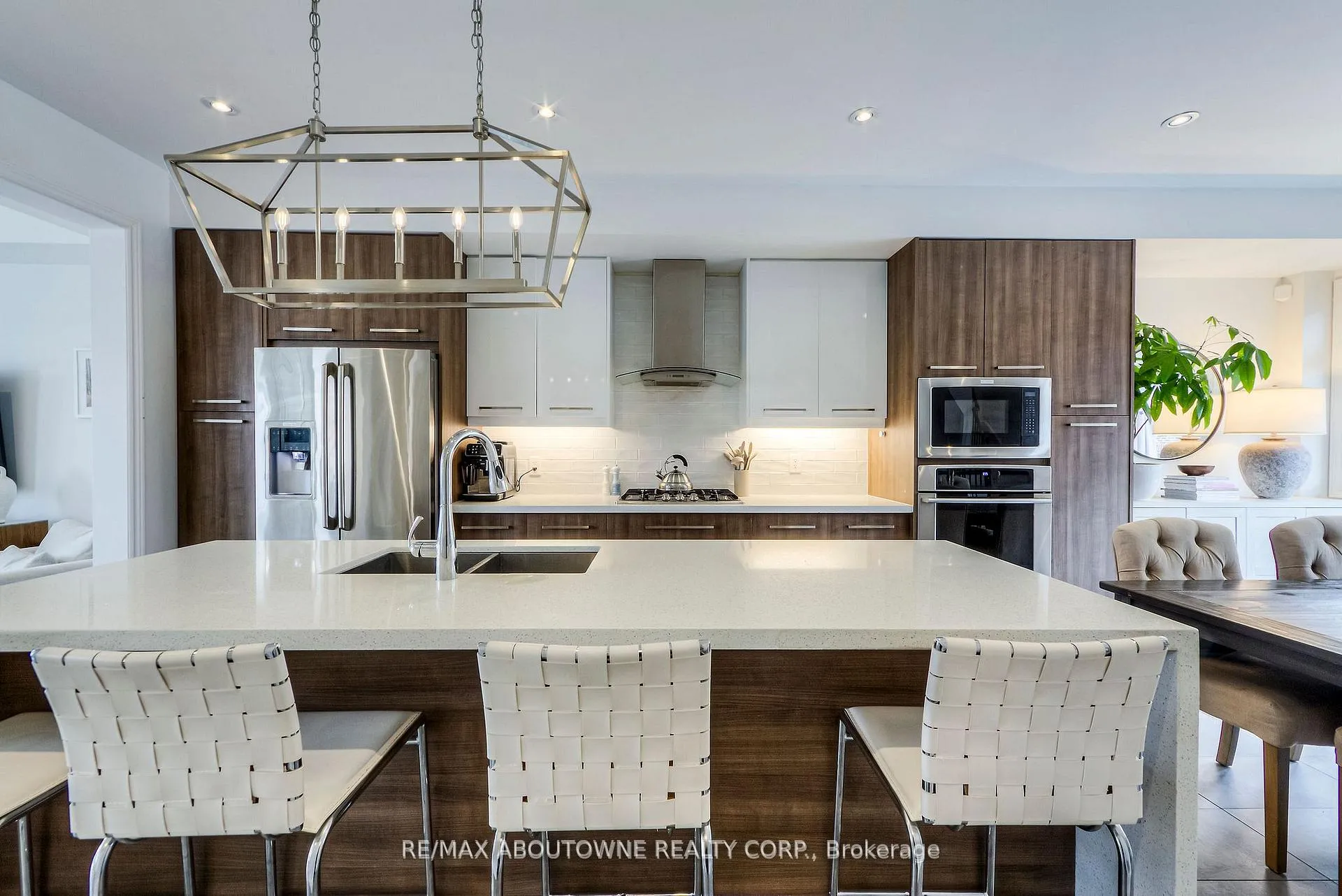 Photo 12 of 321 Dalesford Road, Etobicoke, Stonegate-Queensway — HOMEH