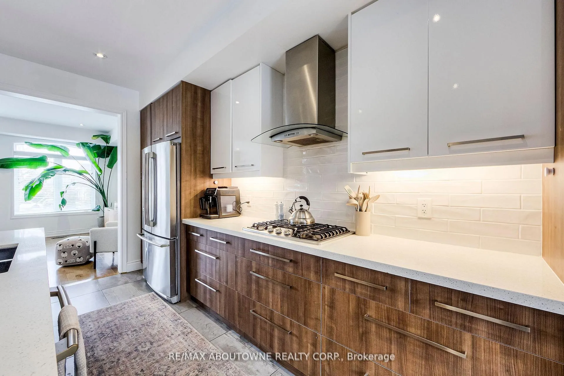 Photo 14 of 321 Dalesford Road, Etobicoke, Stonegate-Queensway — HOMEH
