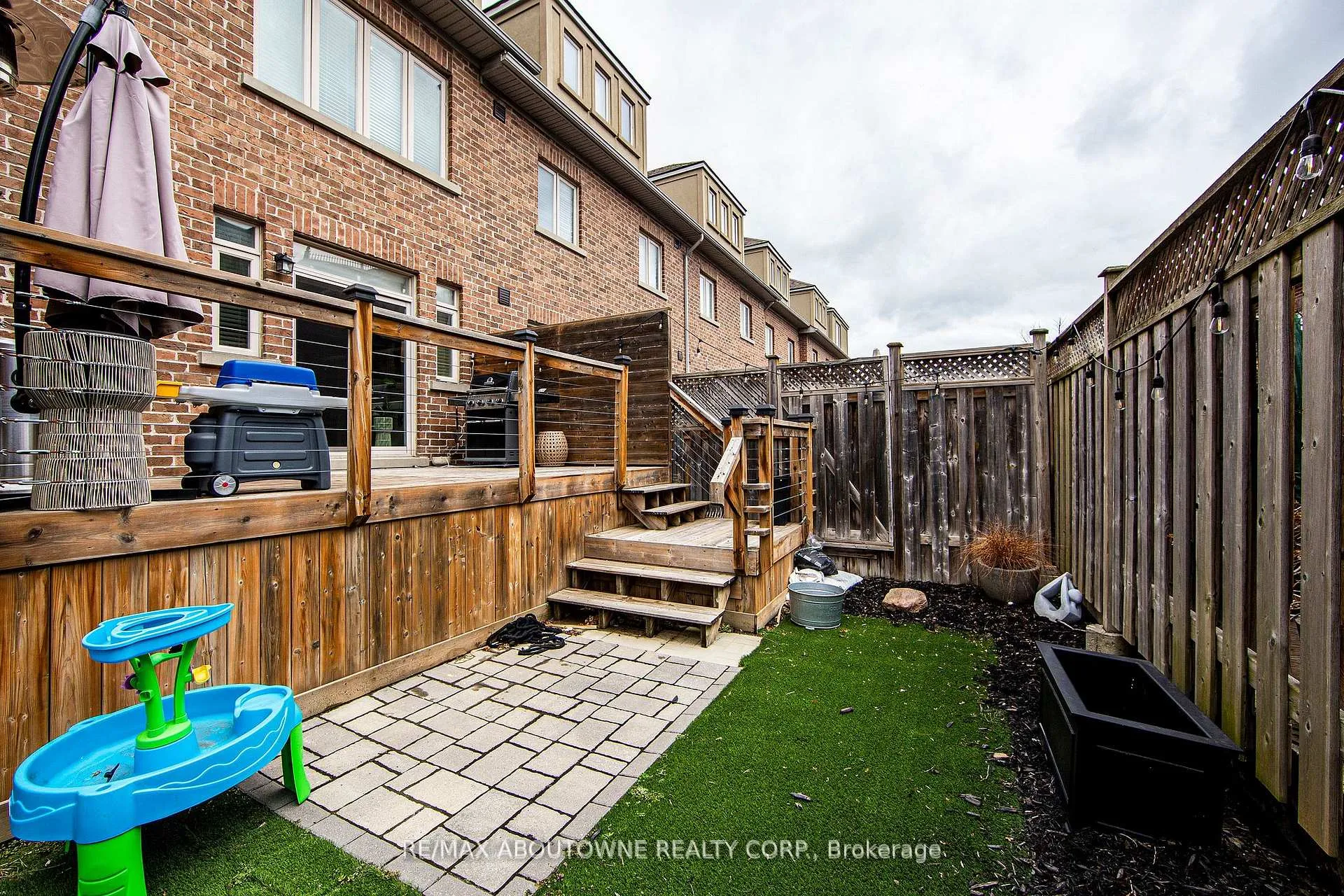 Photo 39 of 321 Dalesford Road, Etobicoke, Stonegate-Queensway — HOMEH