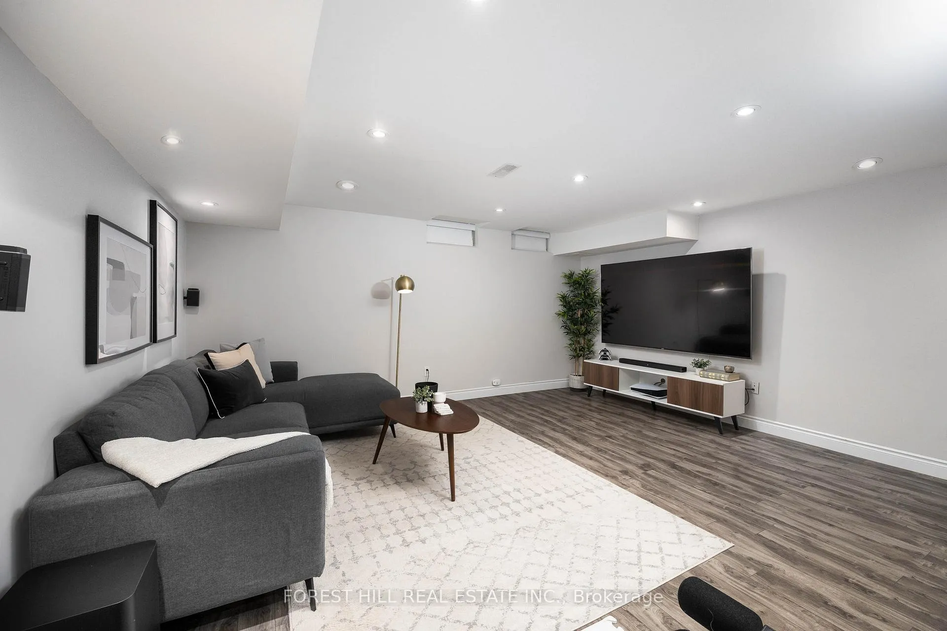 Photo 36 of 97 Bristlewood Crescent, Vaughan, Patterson — HOMEH