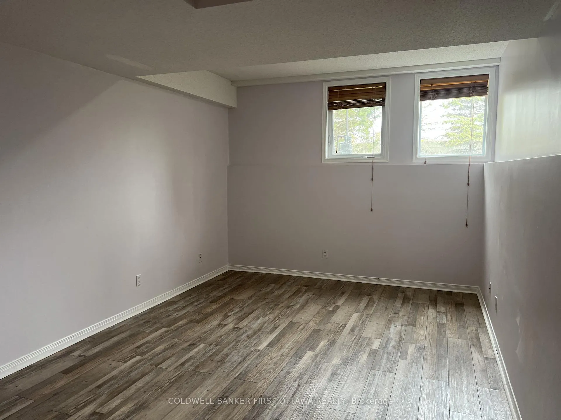 Photo 22 of 155 Gladeview Private, Ottawa, Upper Hunt Club — HOMEH