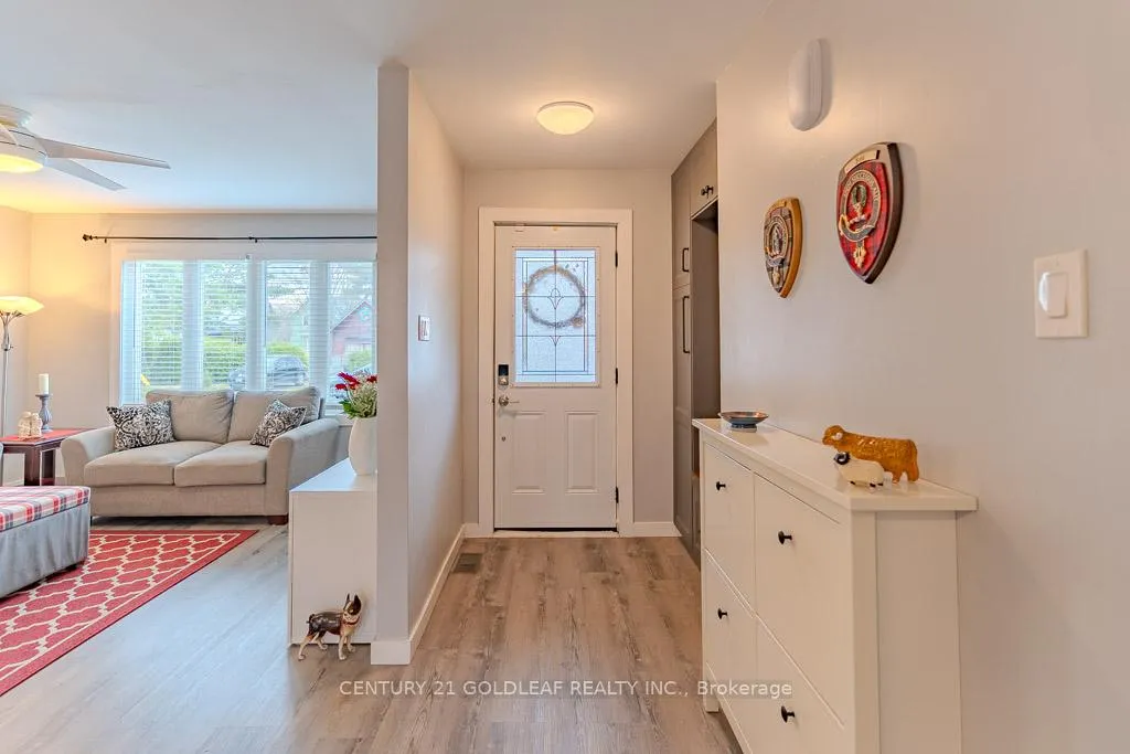 Photo 5 of 75 Craig Street, Arnprior — HOMEH