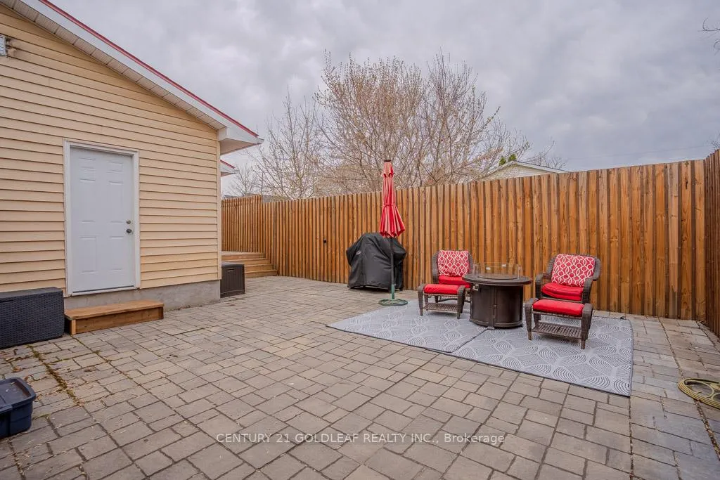 Photo 33 of 75 Craig Street, Arnprior — HOMEH