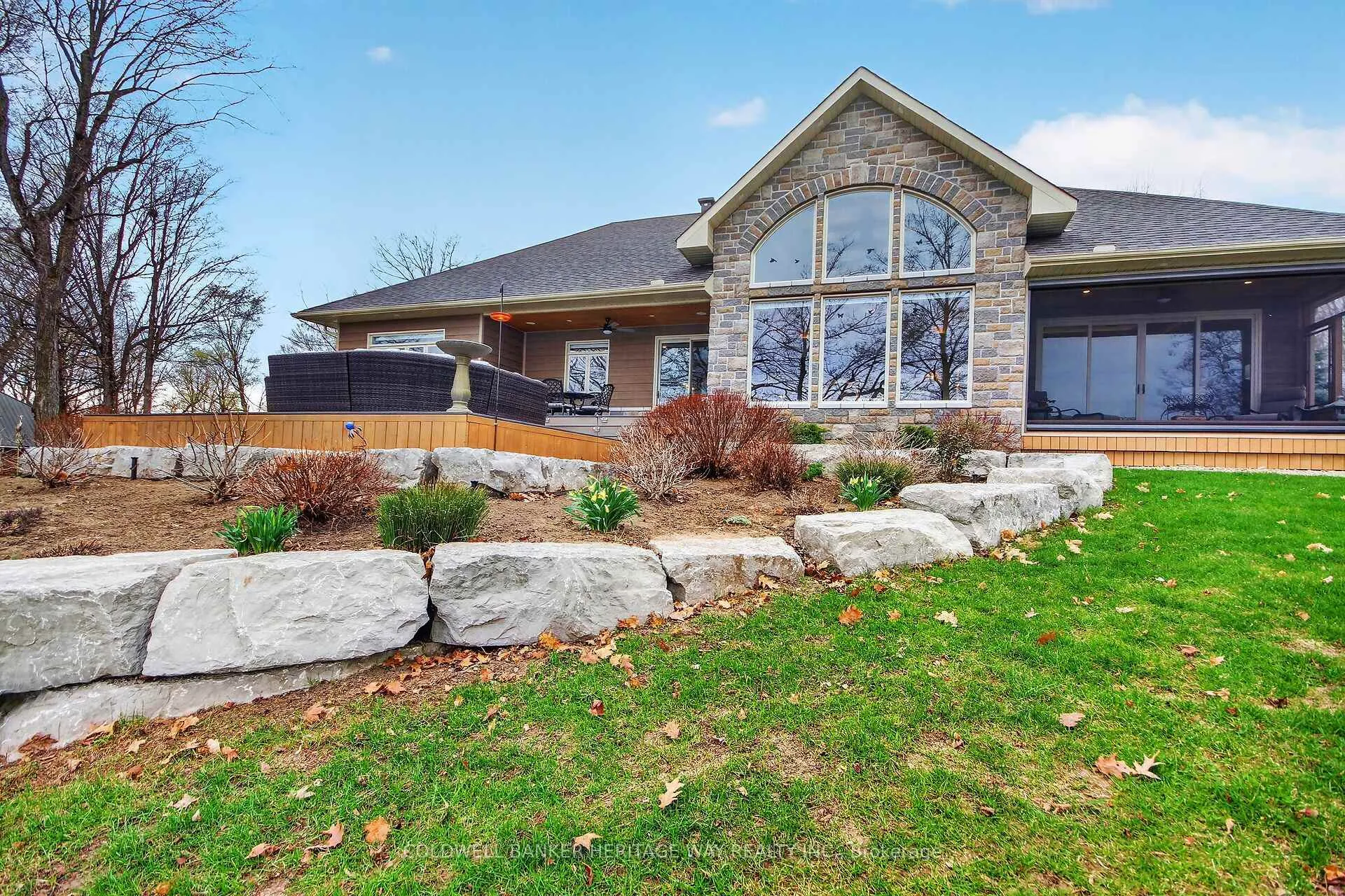 Photo 10 of 102 Heron Lane, Beckwith, Beckwith Twp — HOMEH