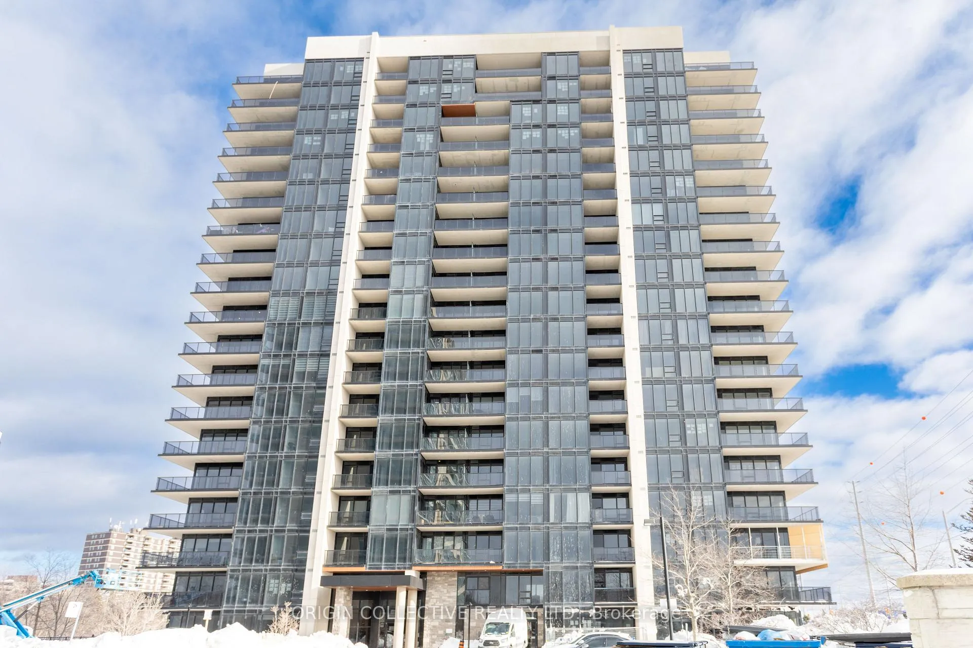 Front of Unit 605, 1035 Southdown Road