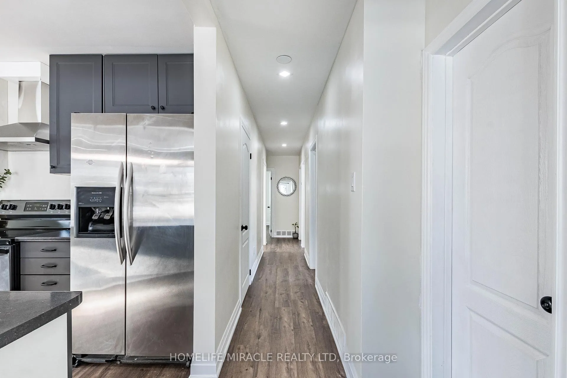 Photo 21 of 36 Mclaughlin Road N, Brampton, Northwood Park — HOMEH