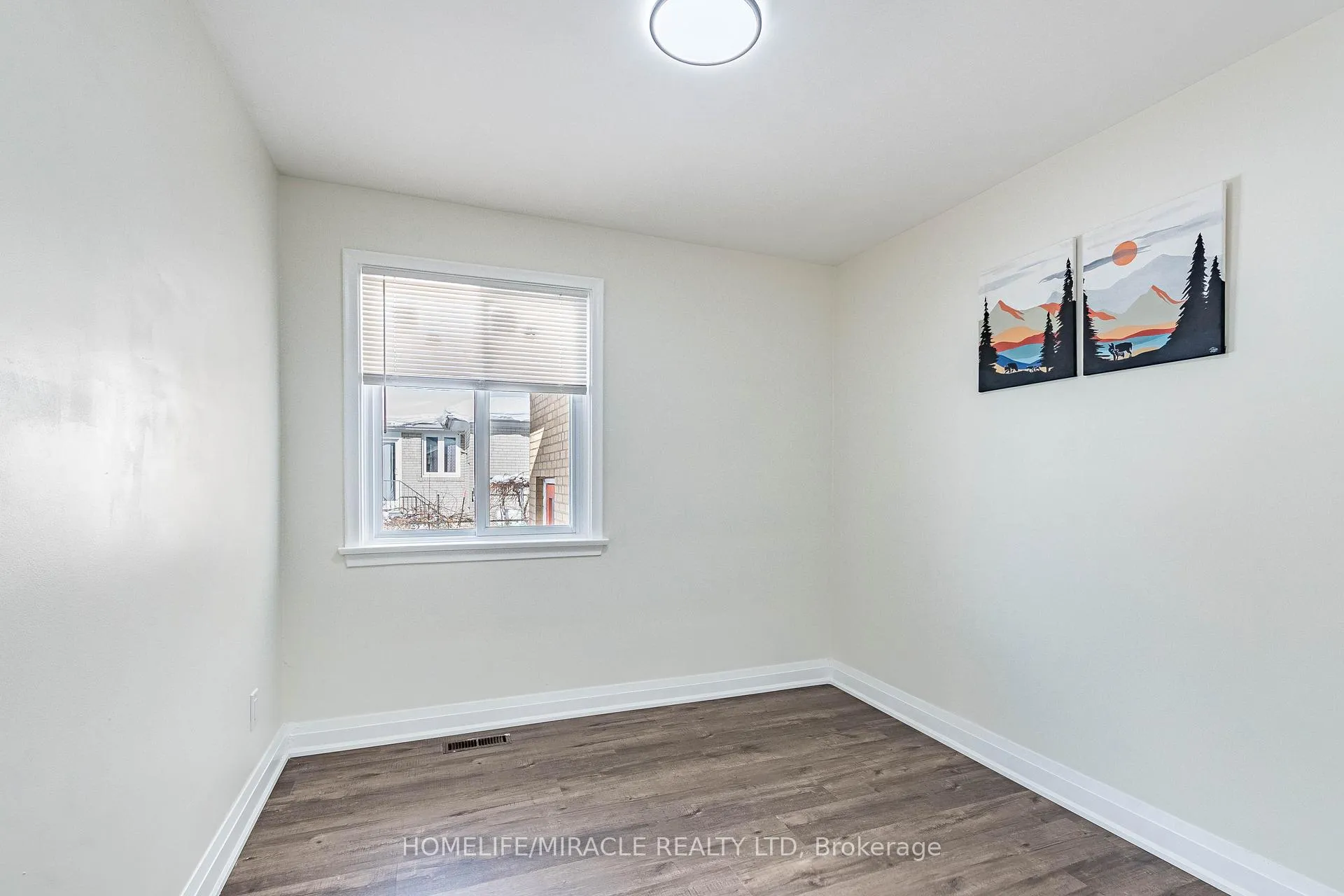 Photo 24 of 36 Mclaughlin Road N, Brampton, Northwood Park — HOMEH