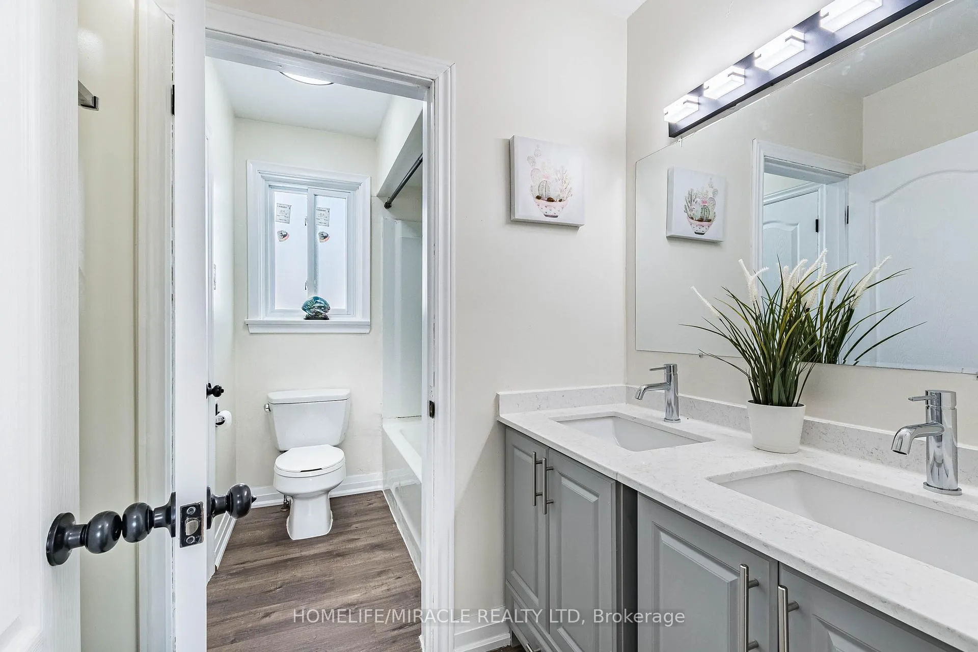 Photo 30 of 36 Mclaughlin Road N, Brampton, Northwood Park — HOMEH