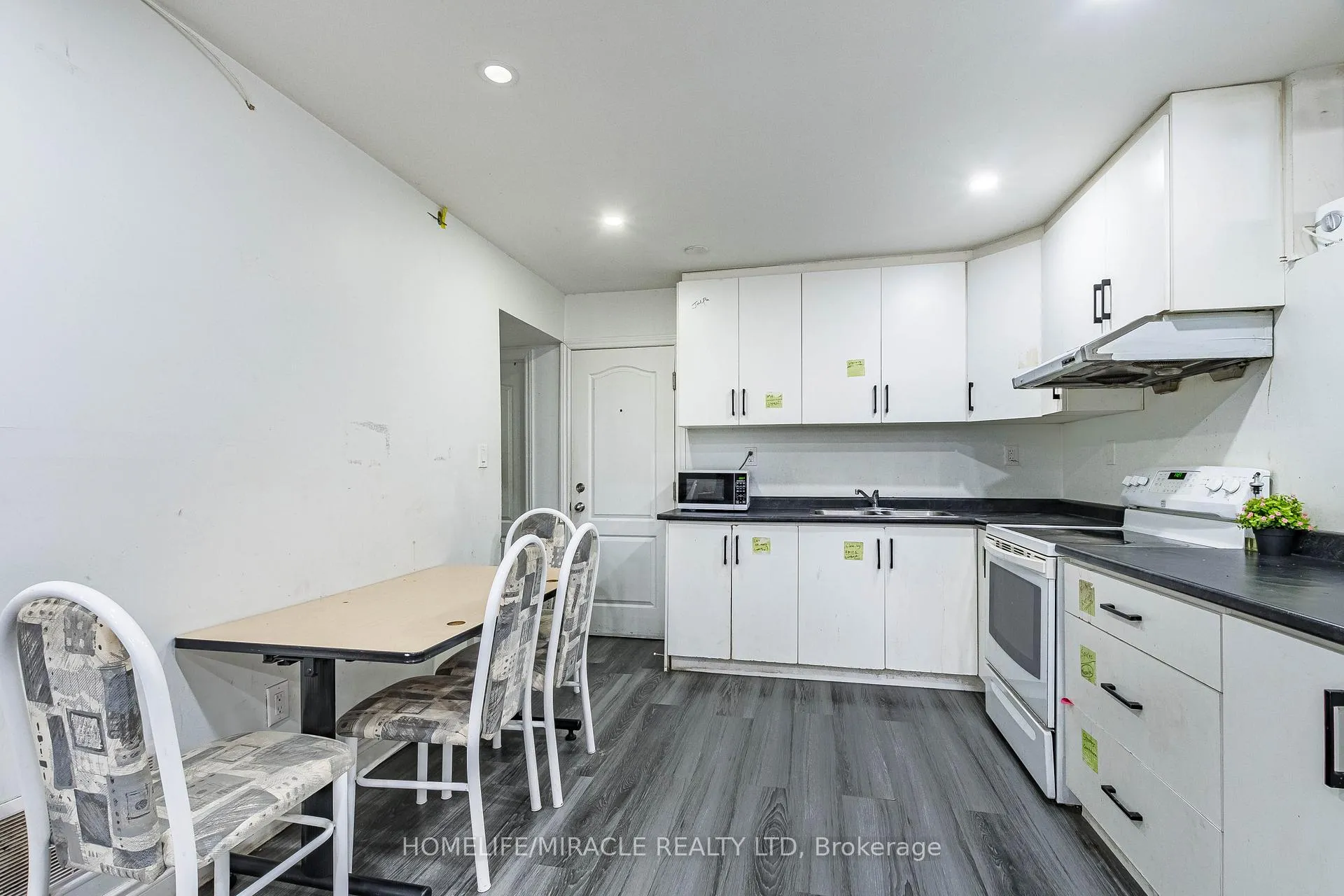 Photo 44 of 36 Mclaughlin Road N, Brampton, Northwood Park — HOMEH