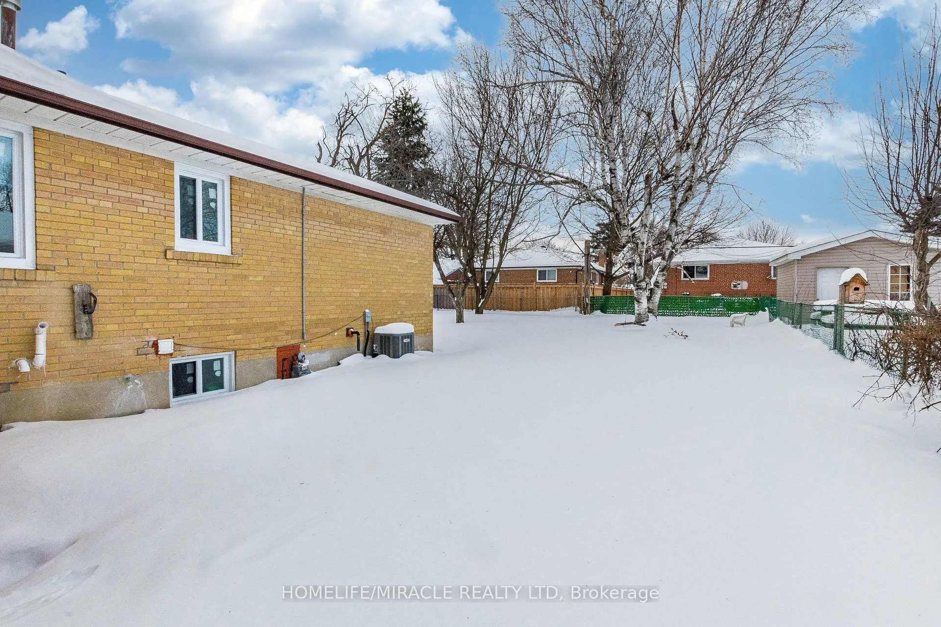 Photo 47 of 36 Mclaughlin Road N, Brampton, Northwood Park — HOMEH