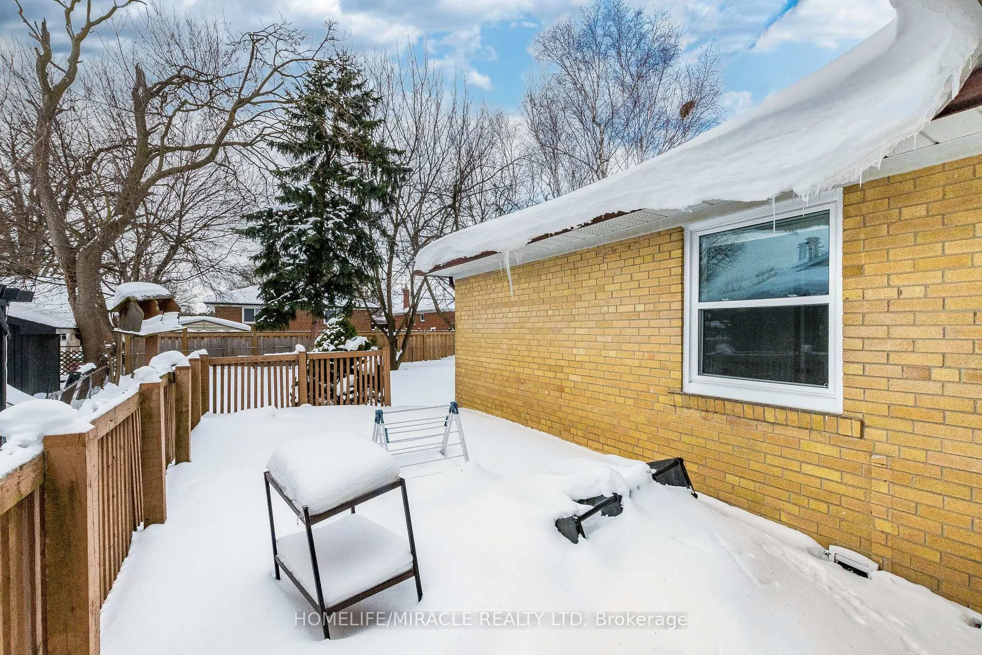 Photo 48 of 36 Mclaughlin Road N, Brampton, Northwood Park — HOMEH