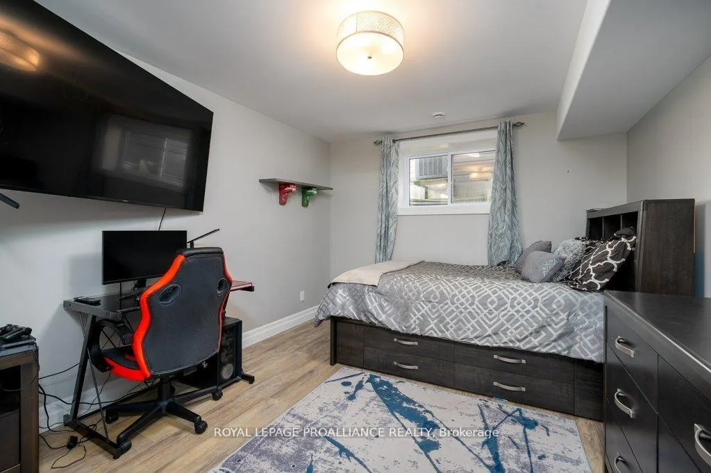 Photo 27 of 50 Stonegate Crescent, Quinte West, Frankford Ward — HOMEH