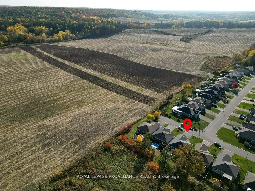 Photo 41 of 50 Stonegate Crescent, Quinte West, Frankford Ward — HOMEH