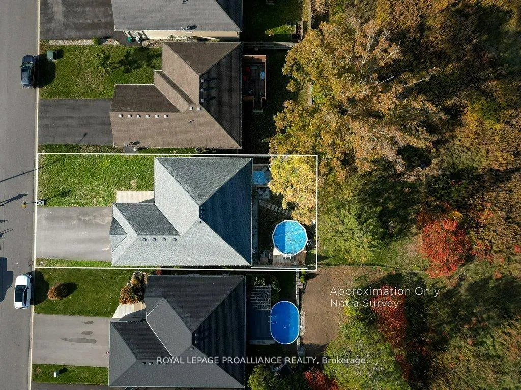 Photo 43 of 50 Stonegate Crescent, Quinte West, Frankford Ward — HOMEH