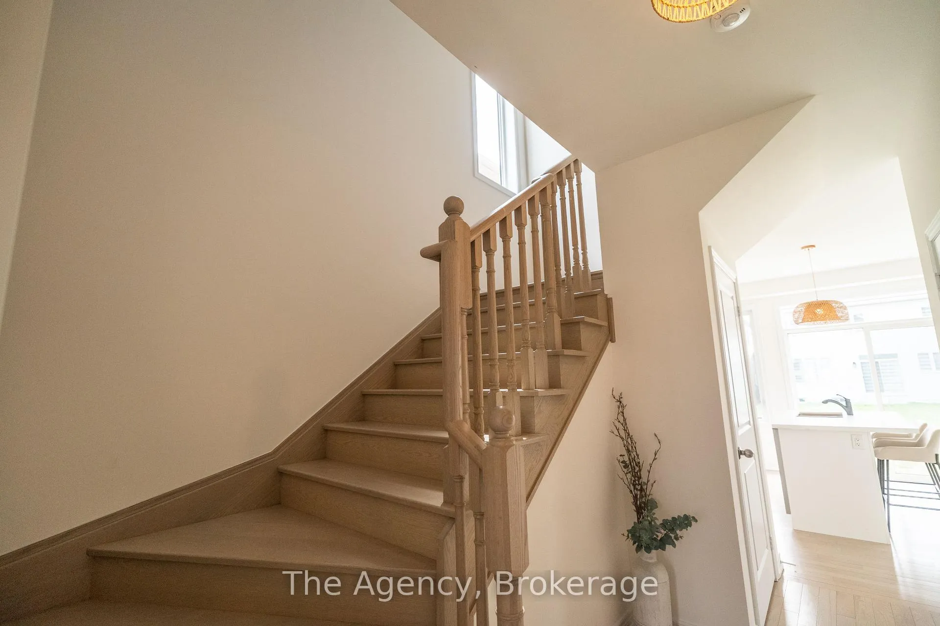 Photo 12 of 471 Black Cherry Crescent, Shelburne — HOMEH