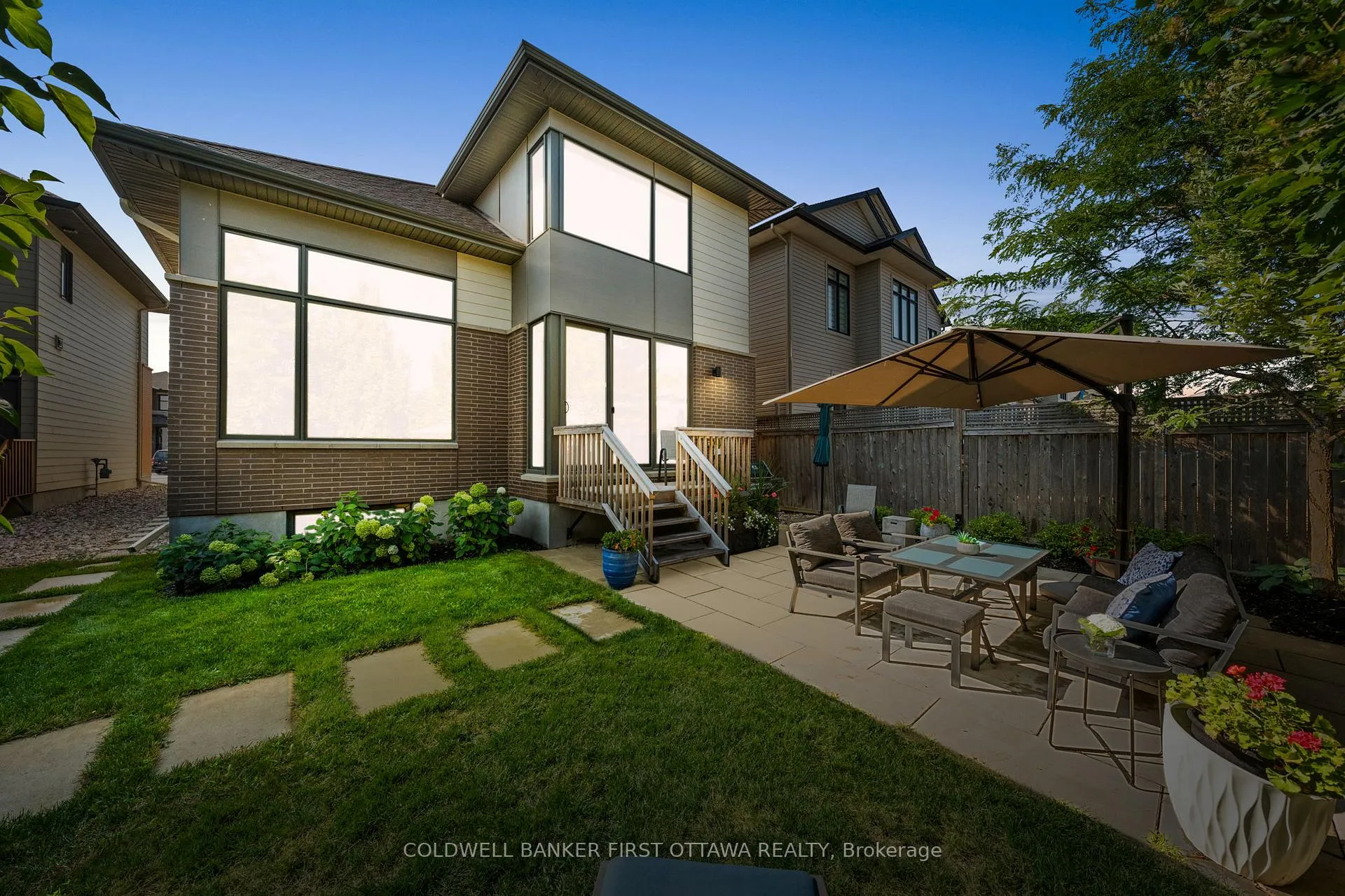 Photo 2 of 616 Summerhill Street, Ottawa, Riverside South/Gloucester Glen — HOMEH