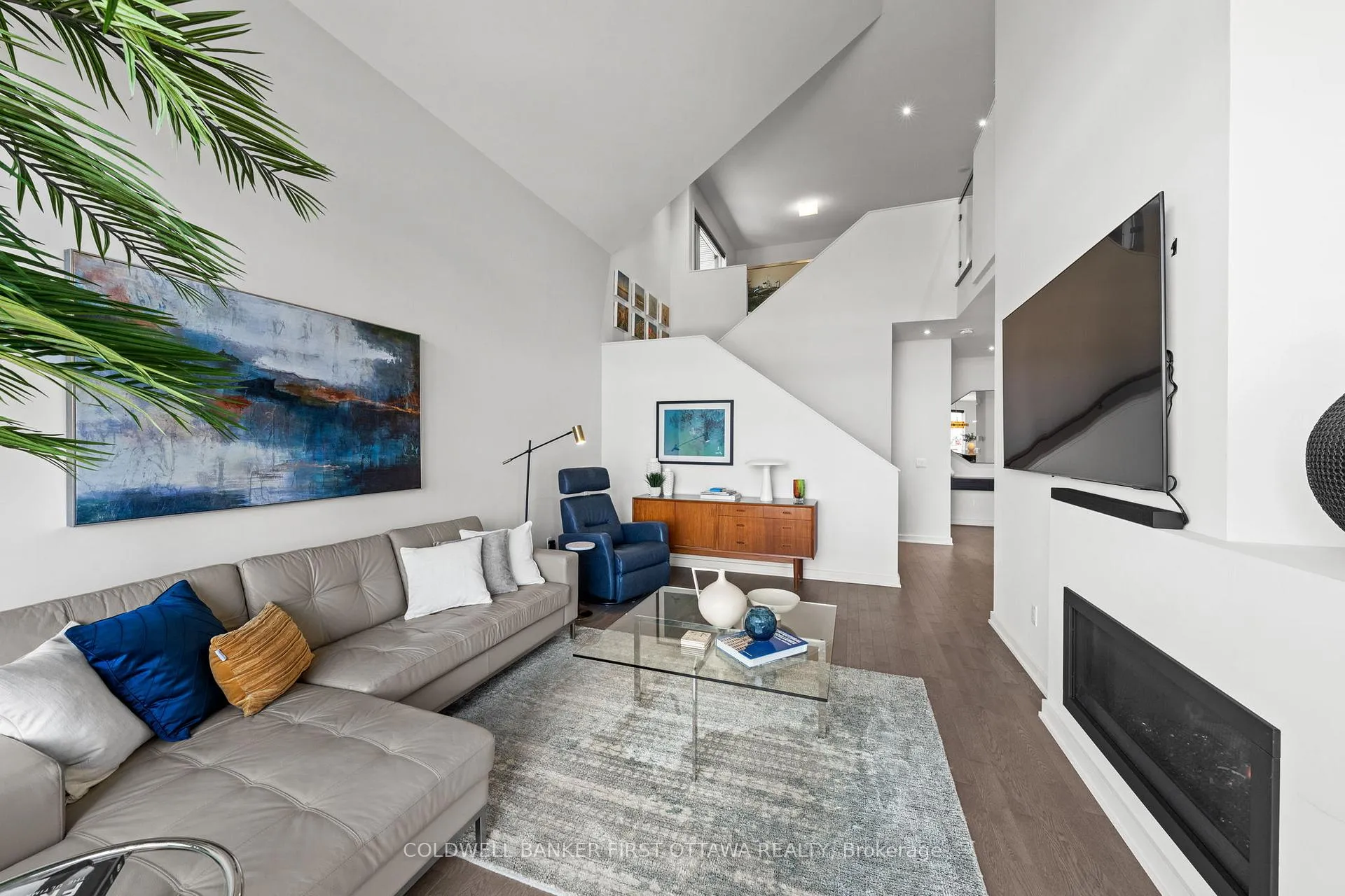 Photo 11 of 616 Summerhill Street, Ottawa, Riverside South/Gloucester Glen — HOMEH