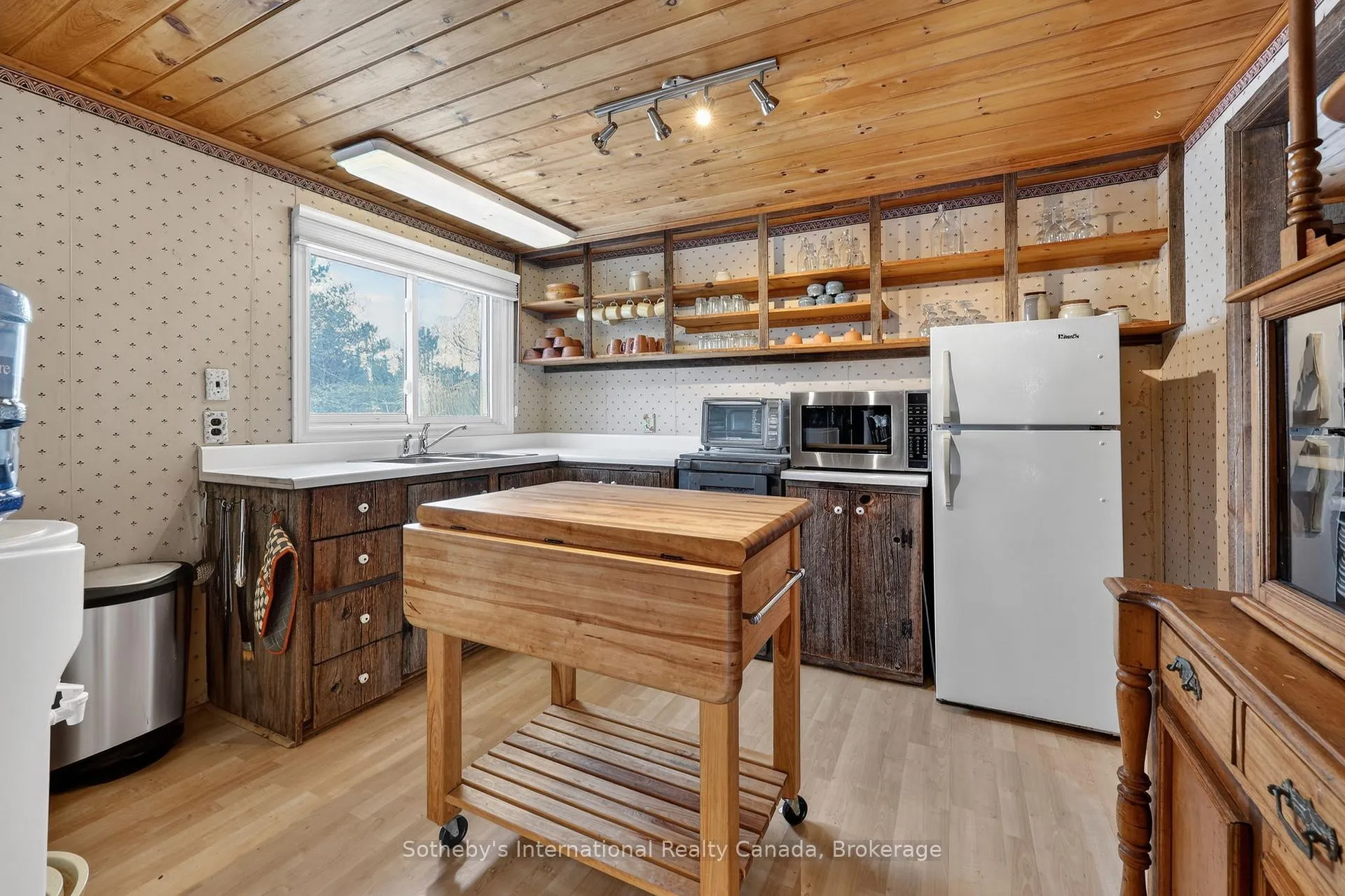 Photo 21 of 47118 Old Mail Road, Grey Highlands — HOMEH