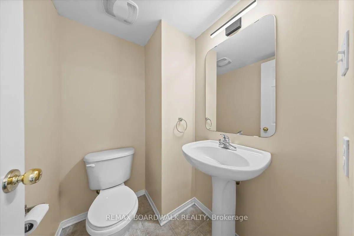 Photo 15 of 364 Crownridge Drive, Ottawa, Kanata - Emerald Meadows/Trailwest — HOMEH