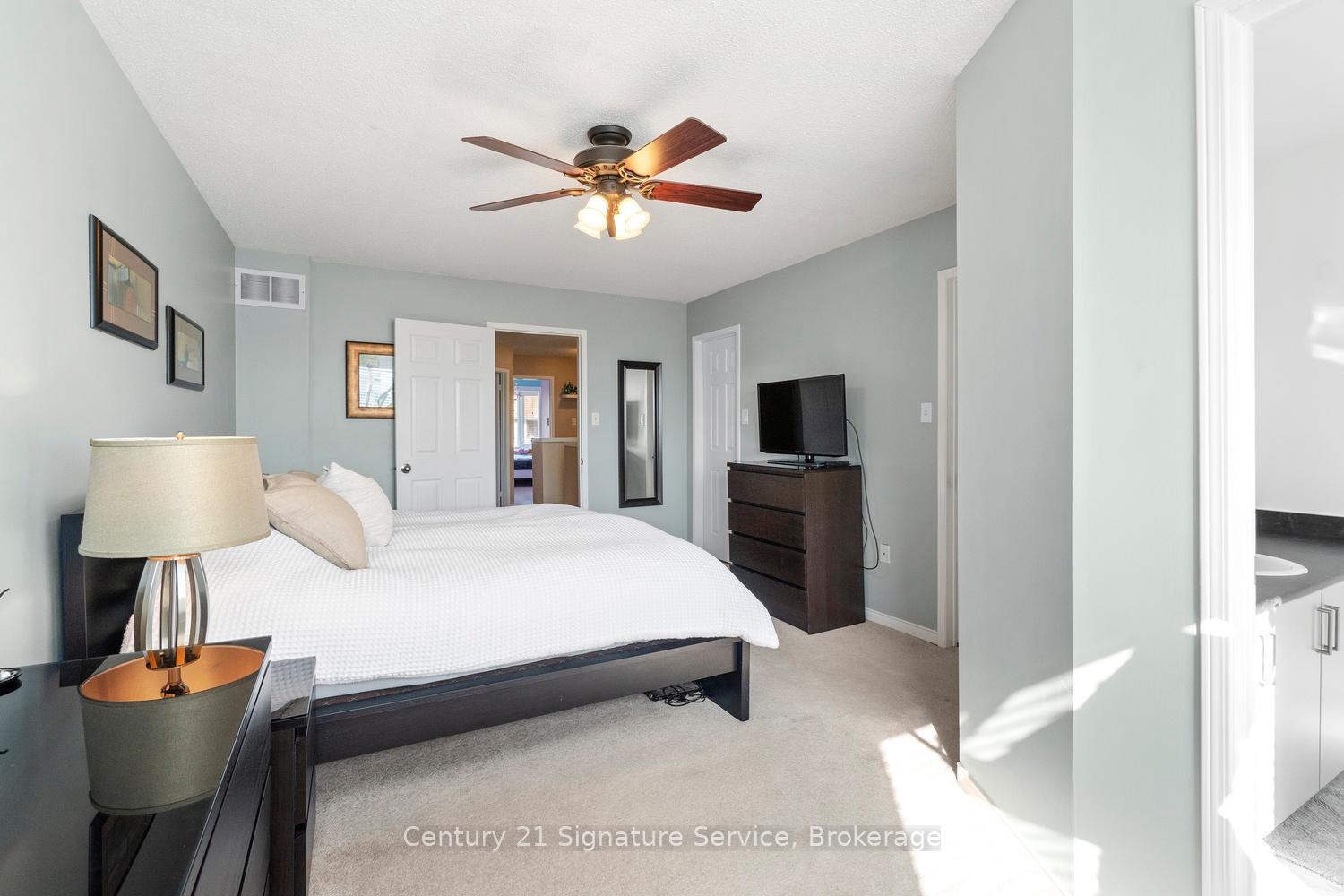 Photo 13 of 5140 Lampman Avenue, Burlington, Uptown — HOMEH