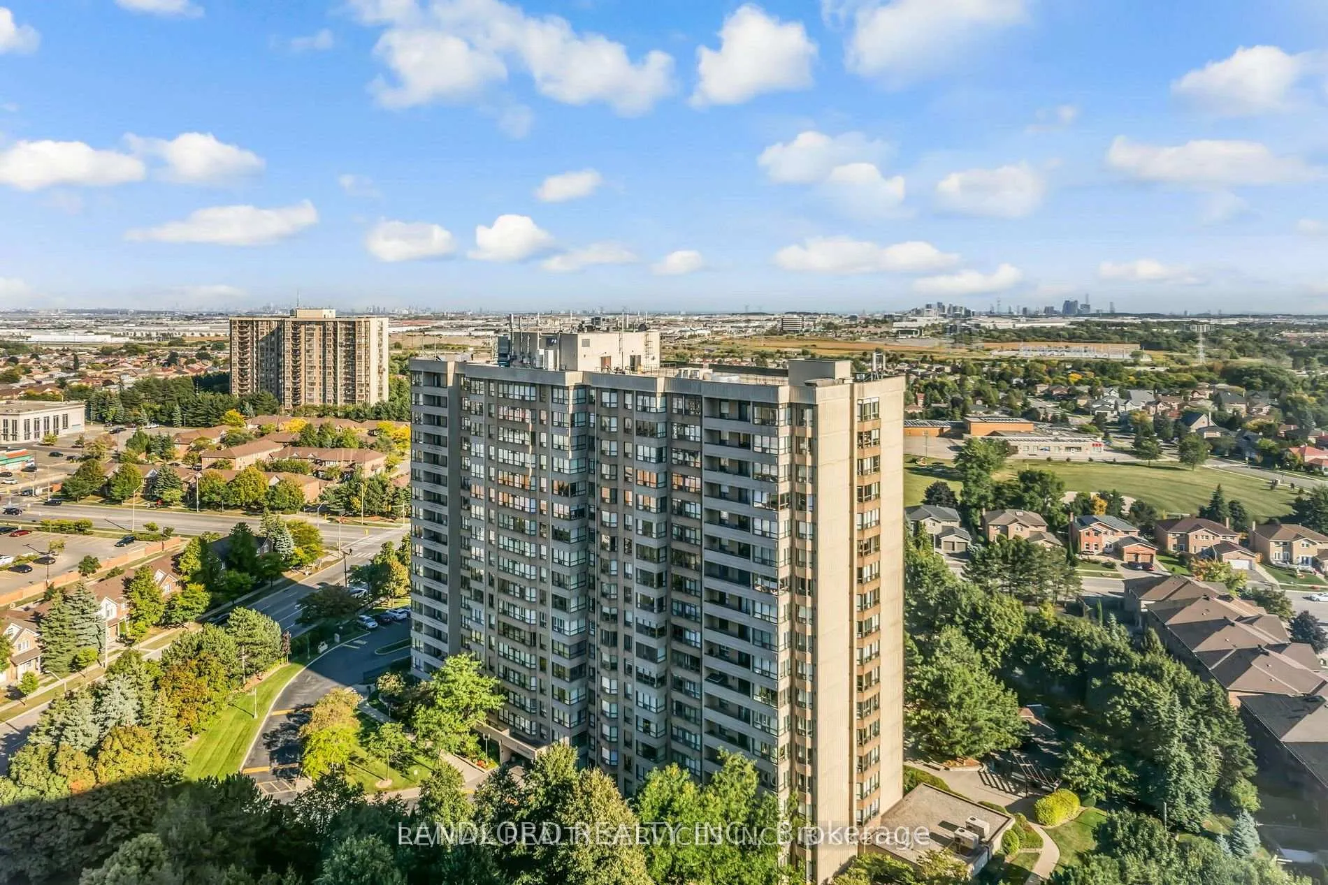 Front of Unit 1501, 30 Malta Avenue