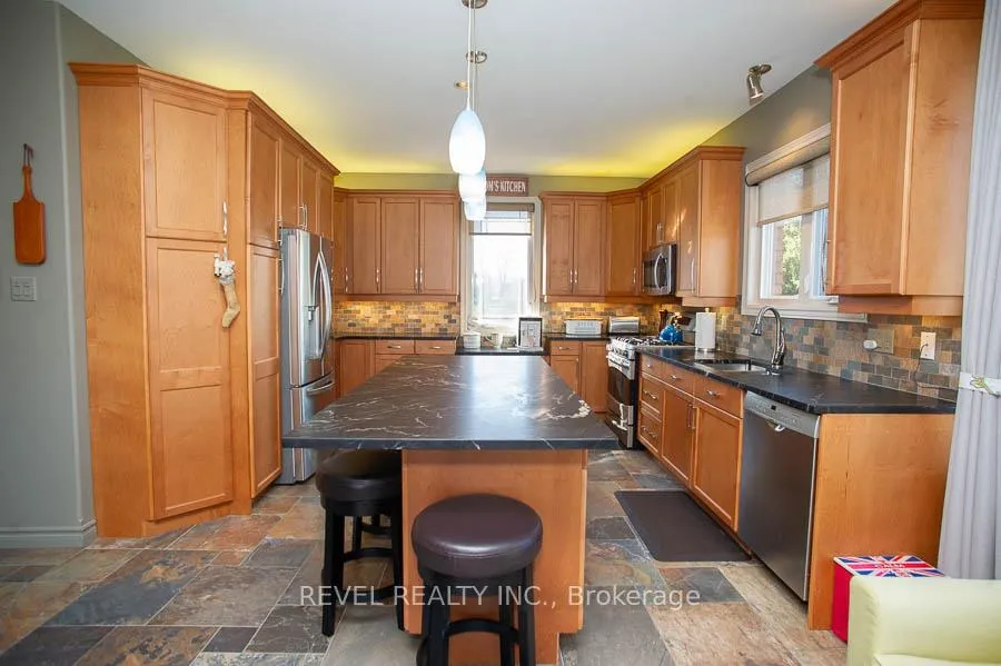 Photo 15 of 171 German School Road, Brant, South Dumfries — HOMEH