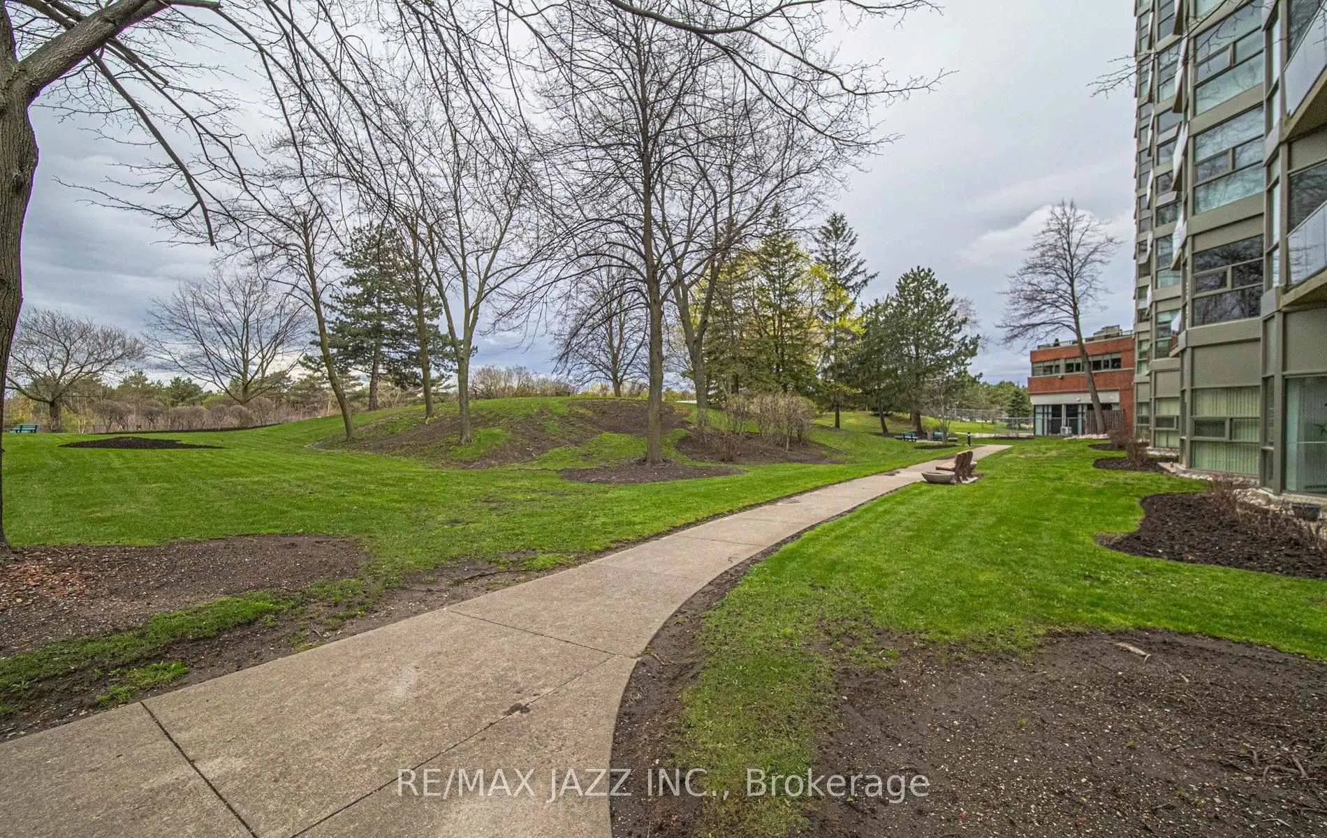 Photo 12 of Unit 318, 10 Dean Park Road, Scarborough, Rouge — HOMEH