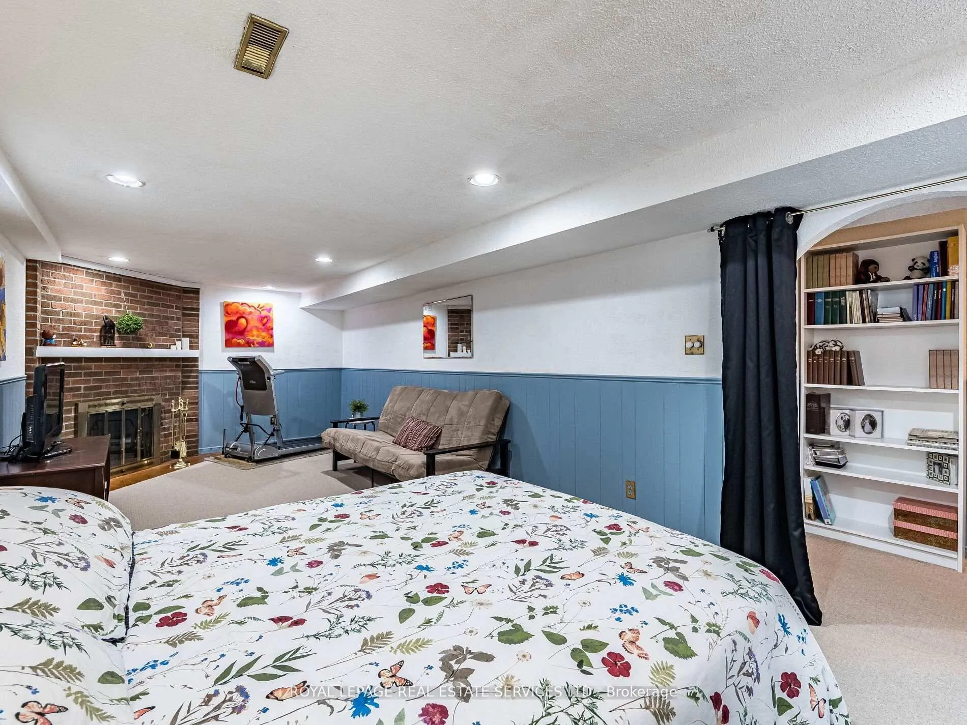 Photo 30 of 77 Martindale Crescent, Brampton, Brampton West — HOMEH