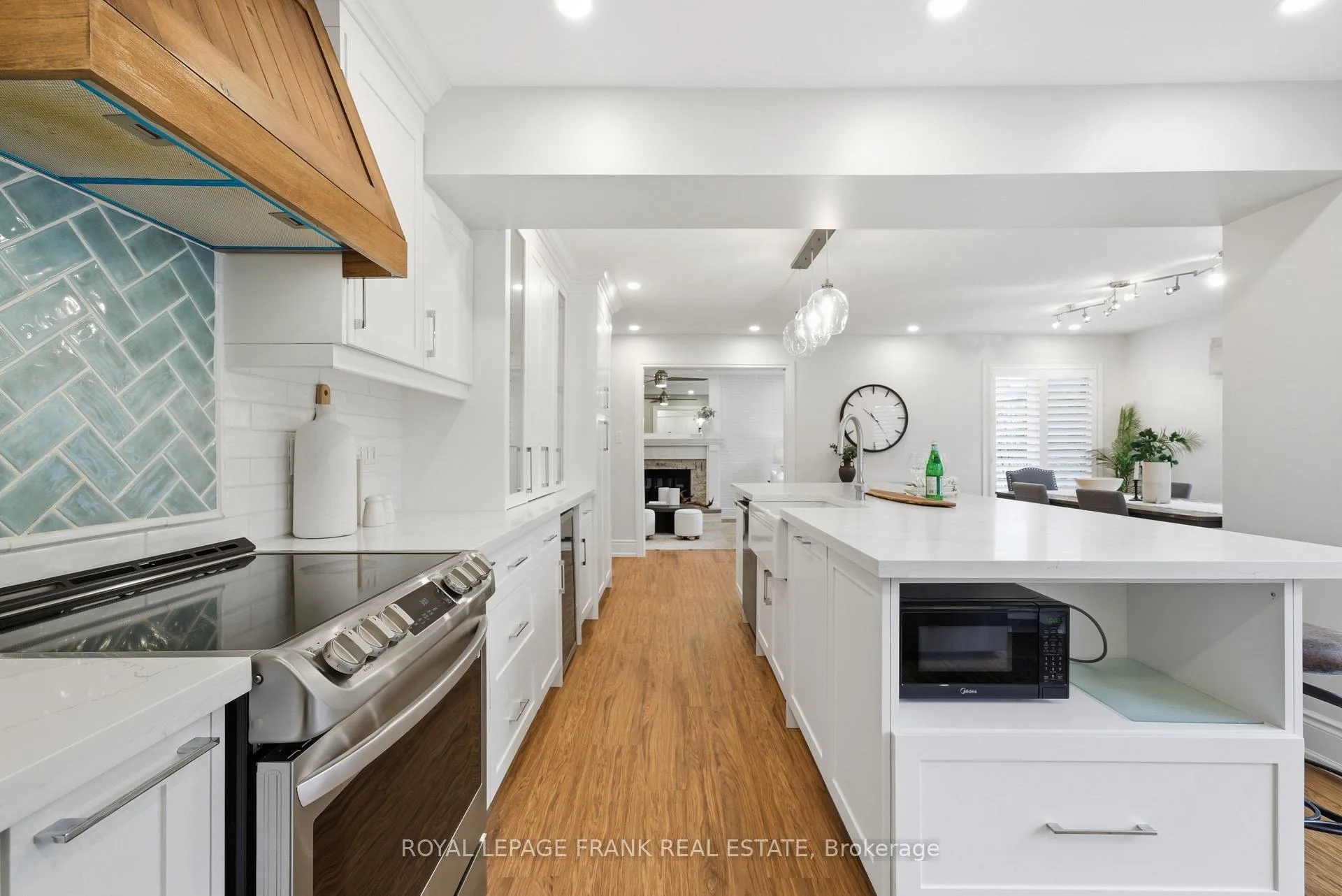Photo 10 of 8 Corner Stone Crescent, Whitby, Rolling Acres — HOMEH