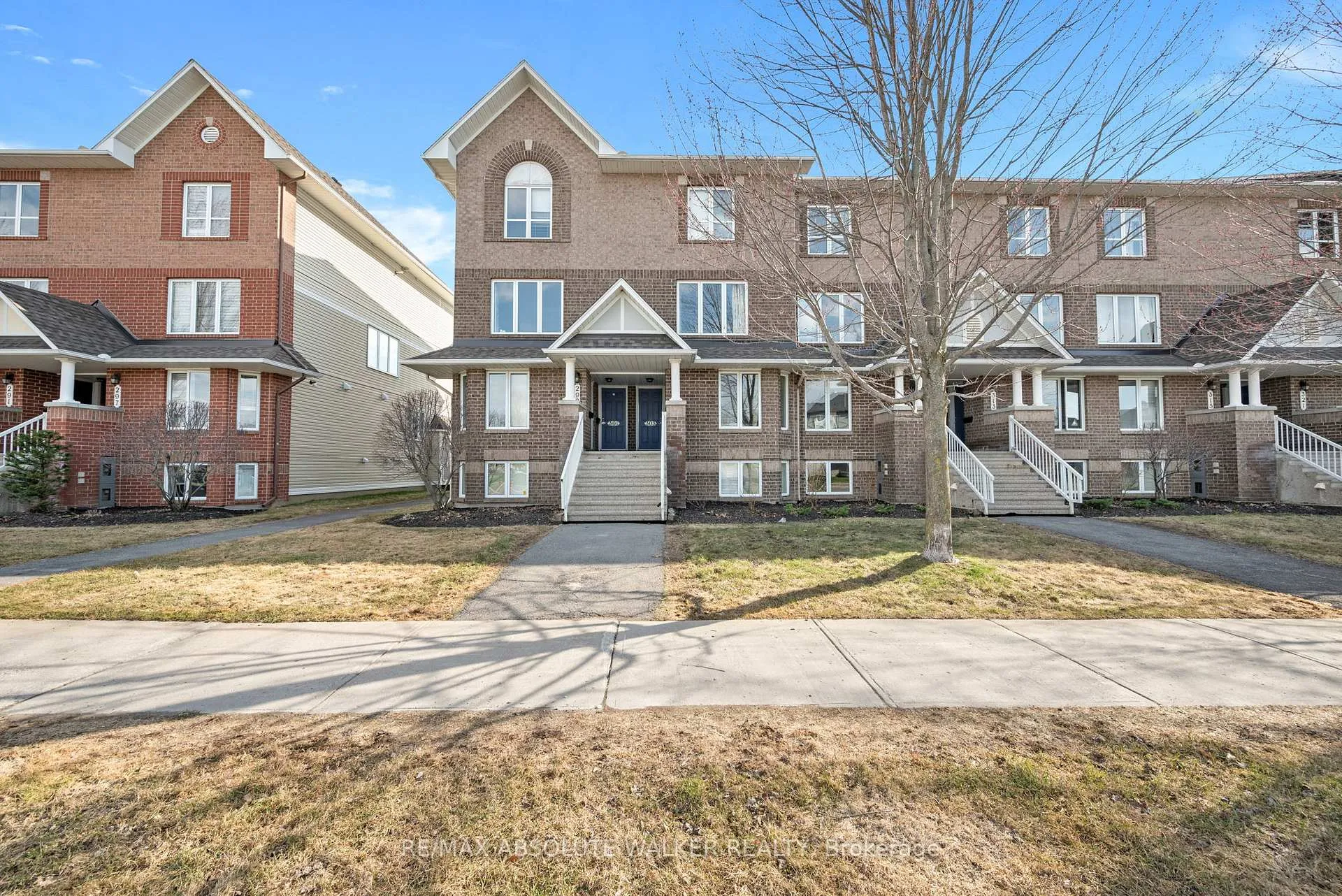 Photo 1 of Unit 8, 299 Aquaview Drive, Ottawa, Avalon East — HOMEH