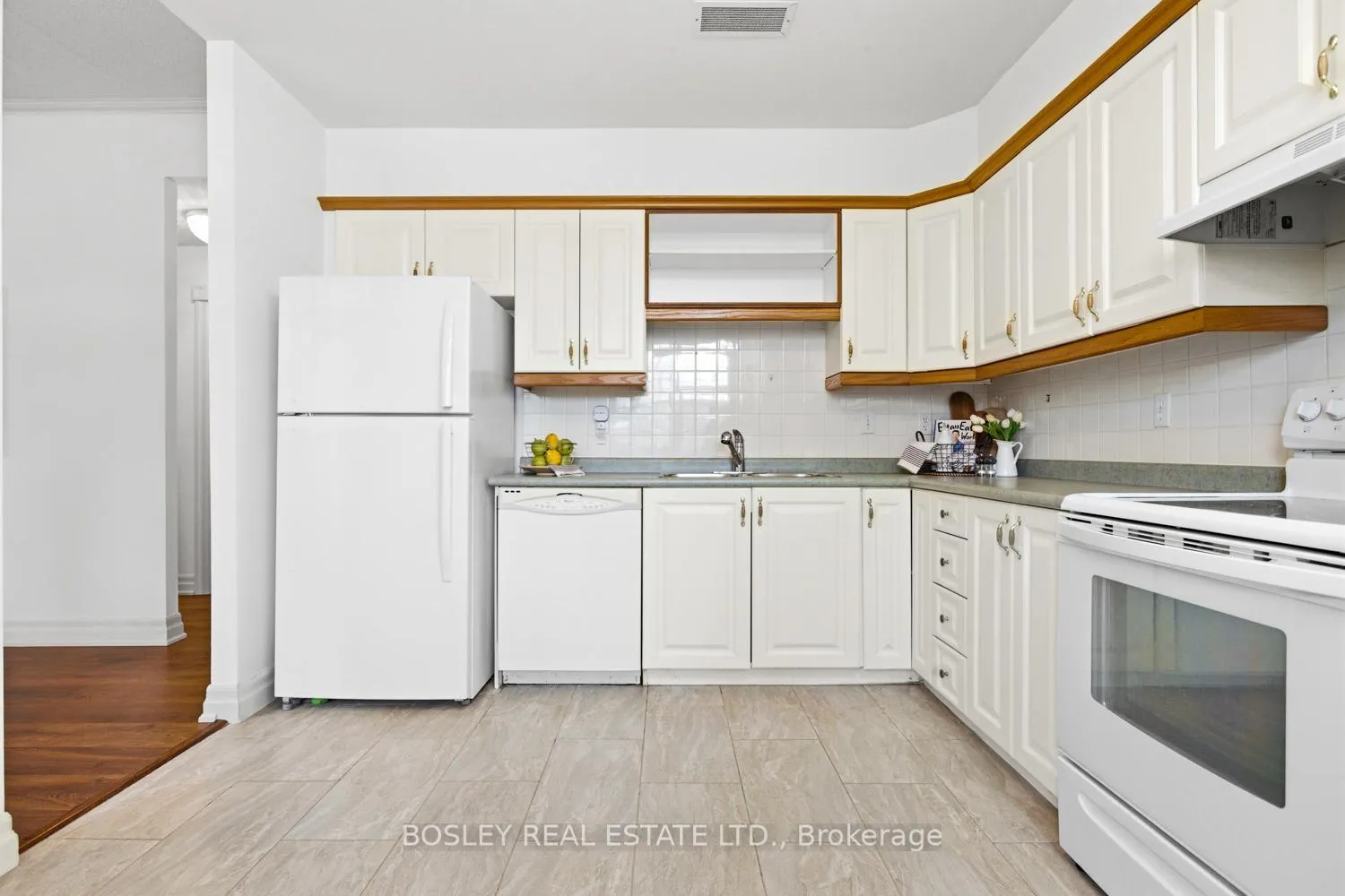 Photo 10 of Unit 101, 352 Ball Street, Cobourg — HOMEH