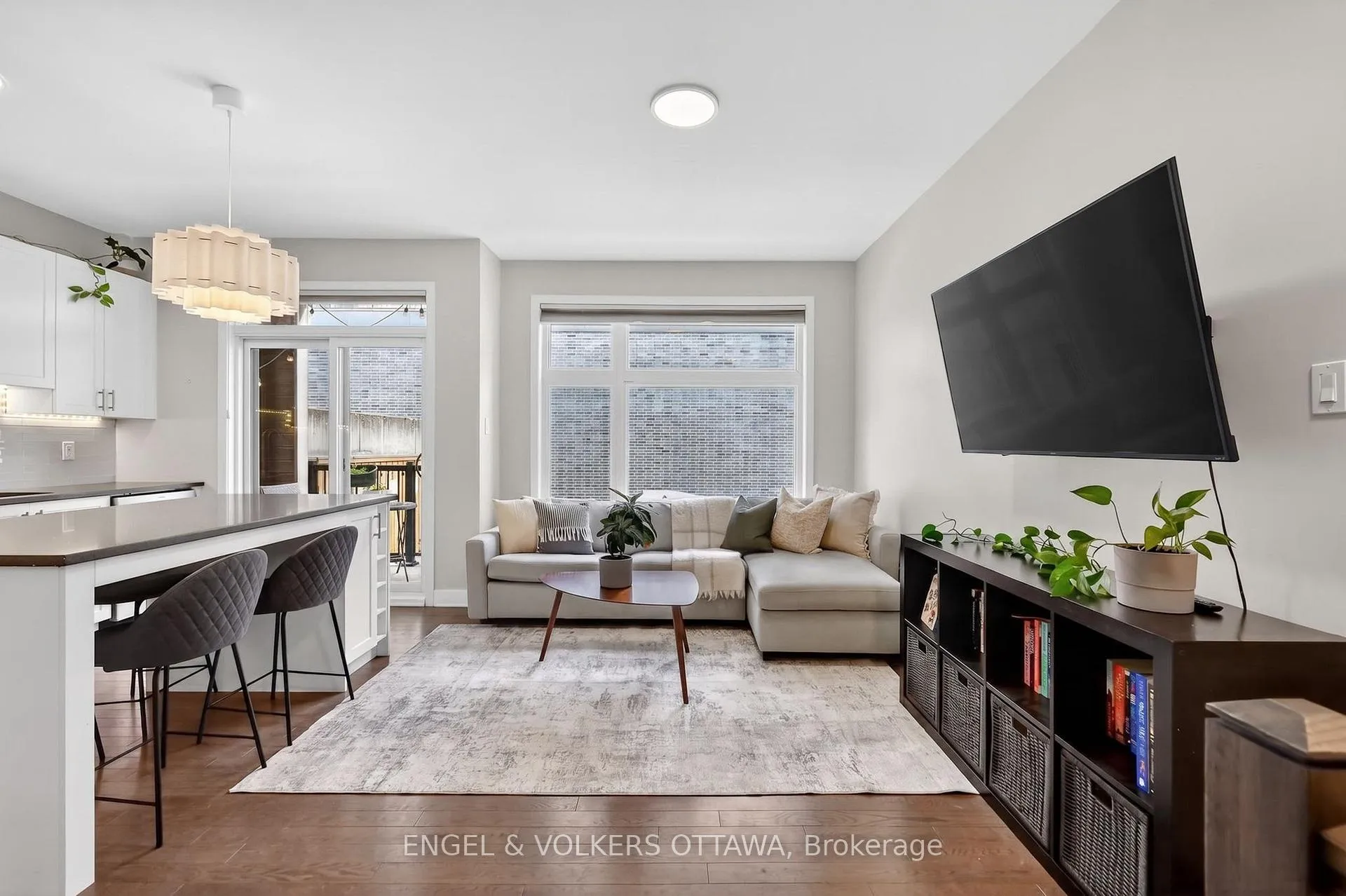 Photo 4 of Unit A, 192 Forward Avenue, Ottawa, Mechanicsville — HOMEH