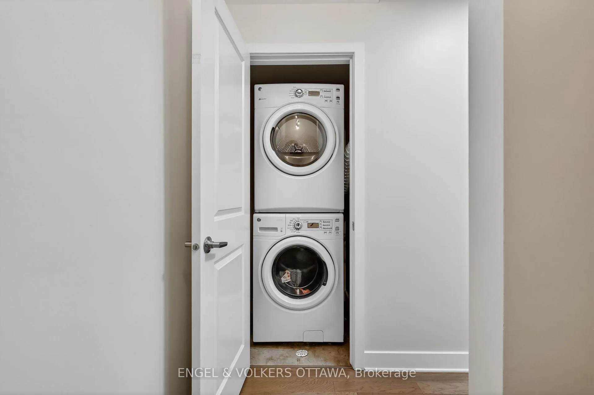 Photo 25 of Unit A, 192 Forward Avenue, Ottawa, Mechanicsville — HOMEH