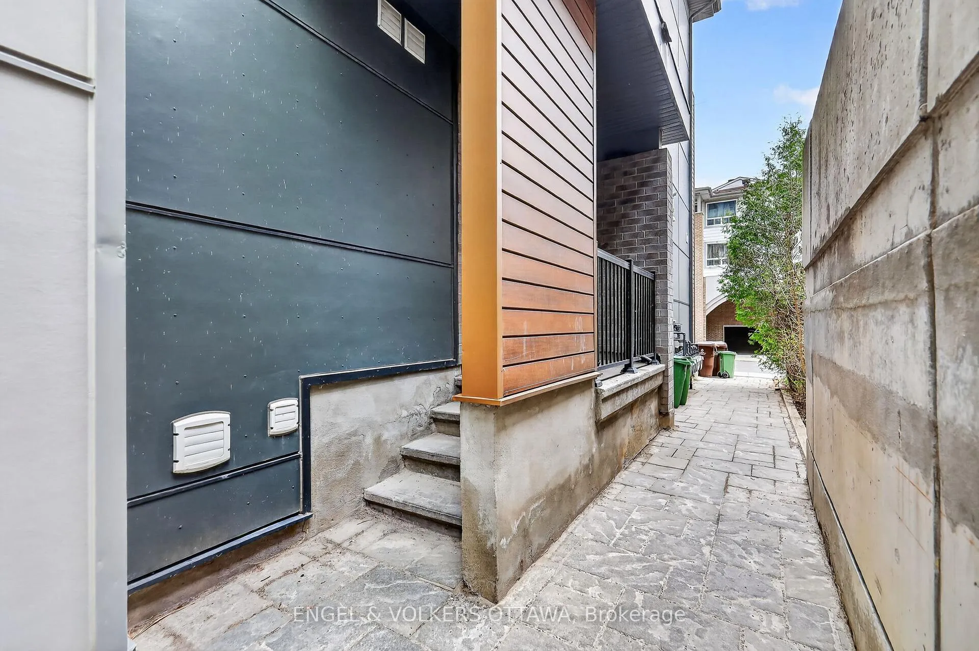Photo 29 of Unit A, 192 Forward Avenue, Ottawa, Mechanicsville — HOMEH