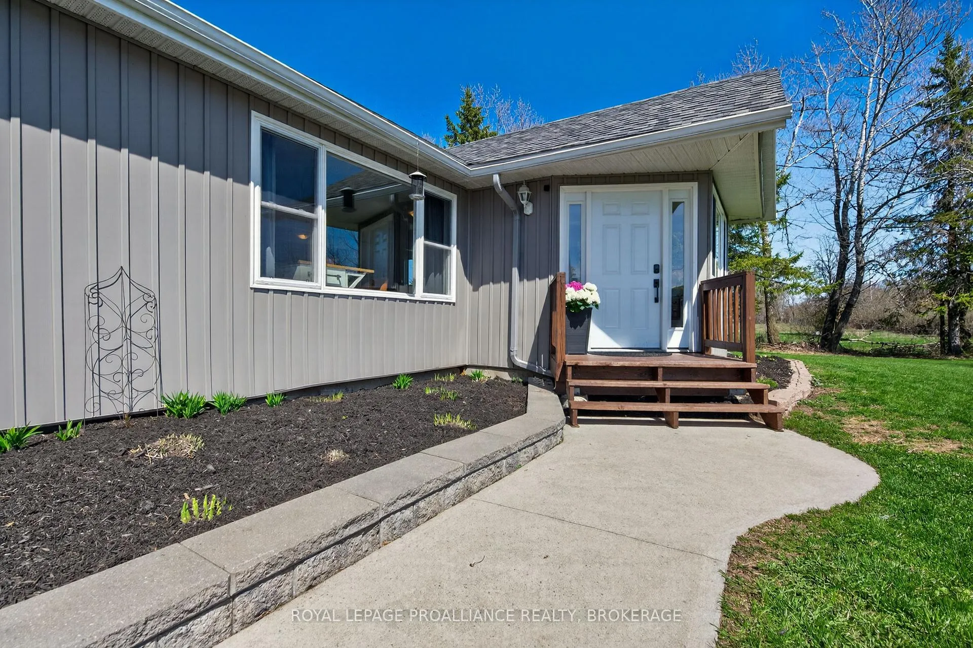 Photo 3 of 2880 Railton Road, Frontenac, Frontenac South — HOMEH