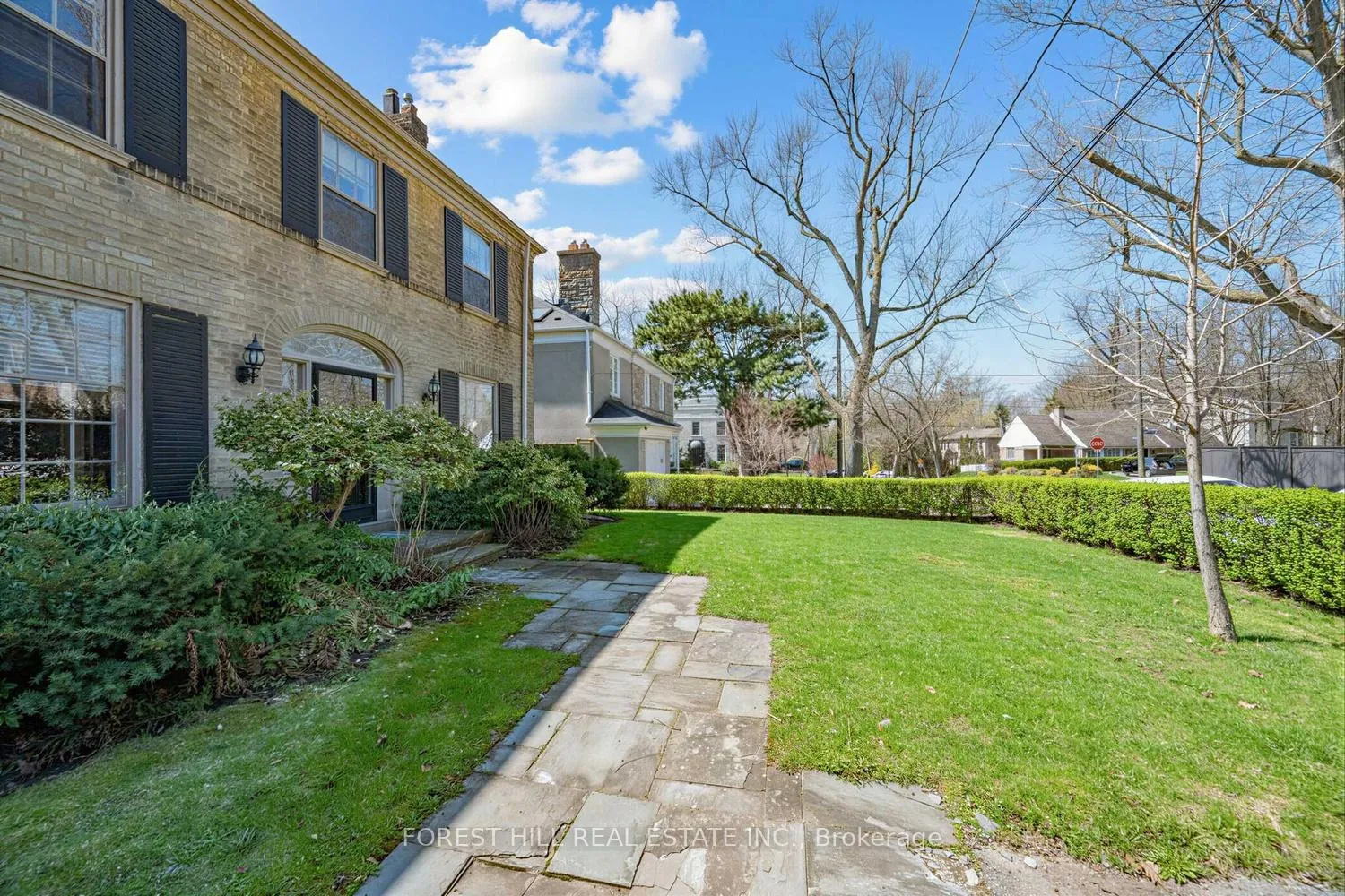 Photo 1 of 339 Cortleigh Boulevard, Toronto, Bedford Park-Nortown — HOMEH