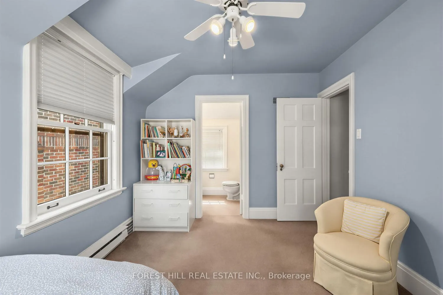 Photo 21 of 339 Cortleigh Boulevard, Toronto, Bedford Park-Nortown — HOMEH