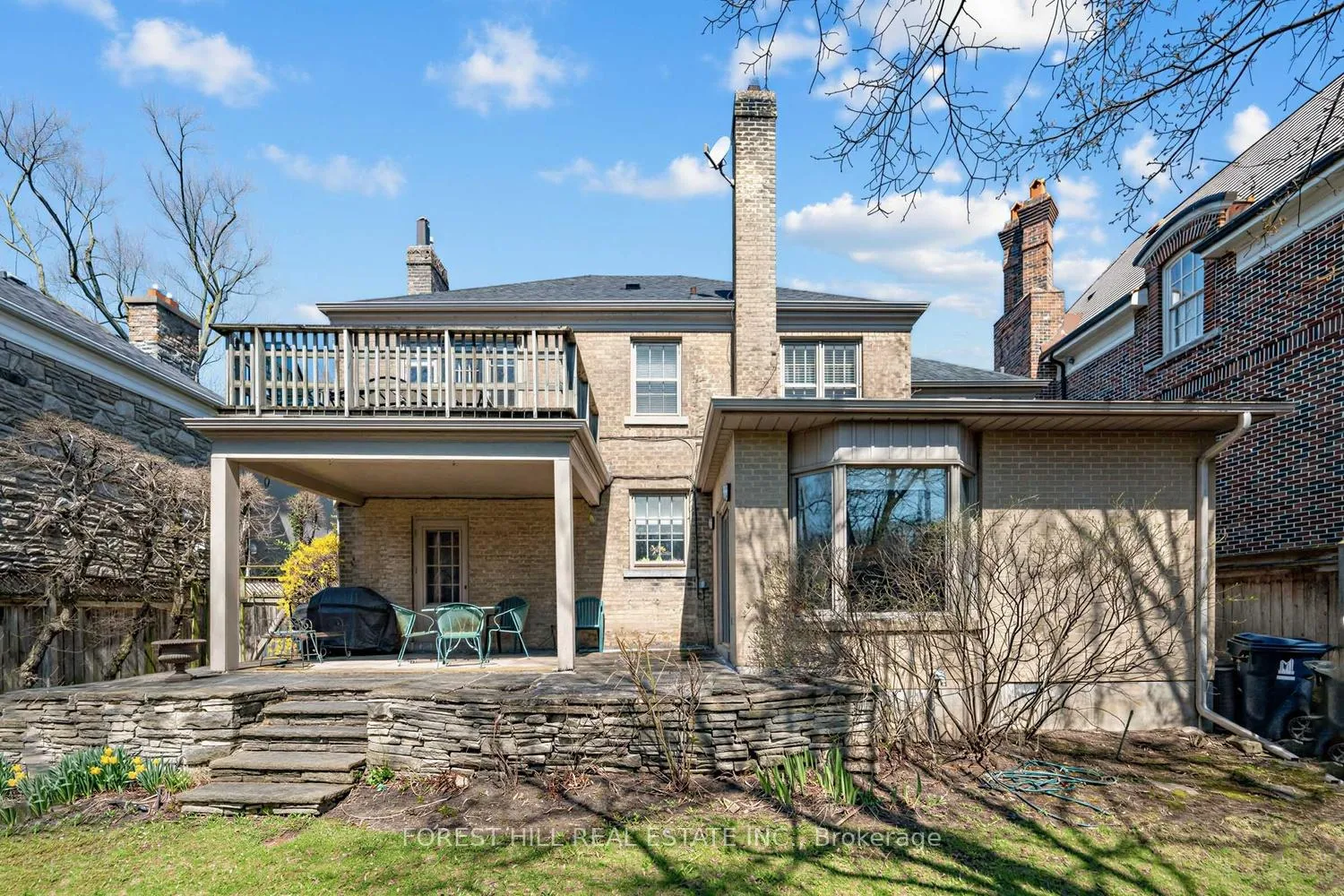 Photo 23 of 339 Cortleigh Boulevard, Toronto, Bedford Park-Nortown — HOMEH