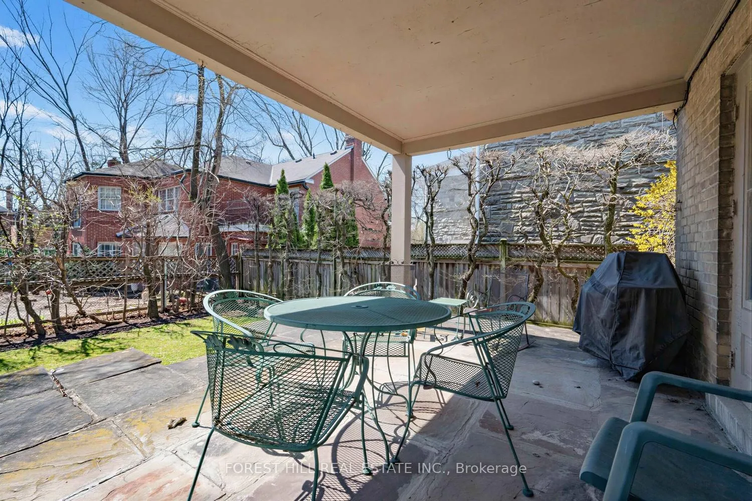 Photo 24 of 339 Cortleigh Boulevard, Toronto, Bedford Park-Nortown — HOMEH
