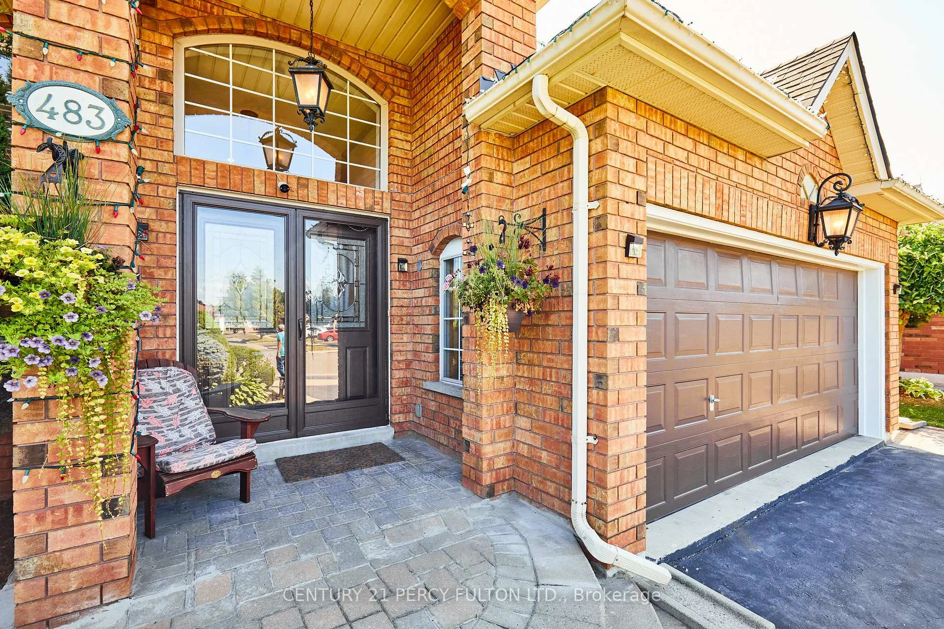 Photo 2 of 483 Ormond Drive, Oshawa, Samac — HOMEH